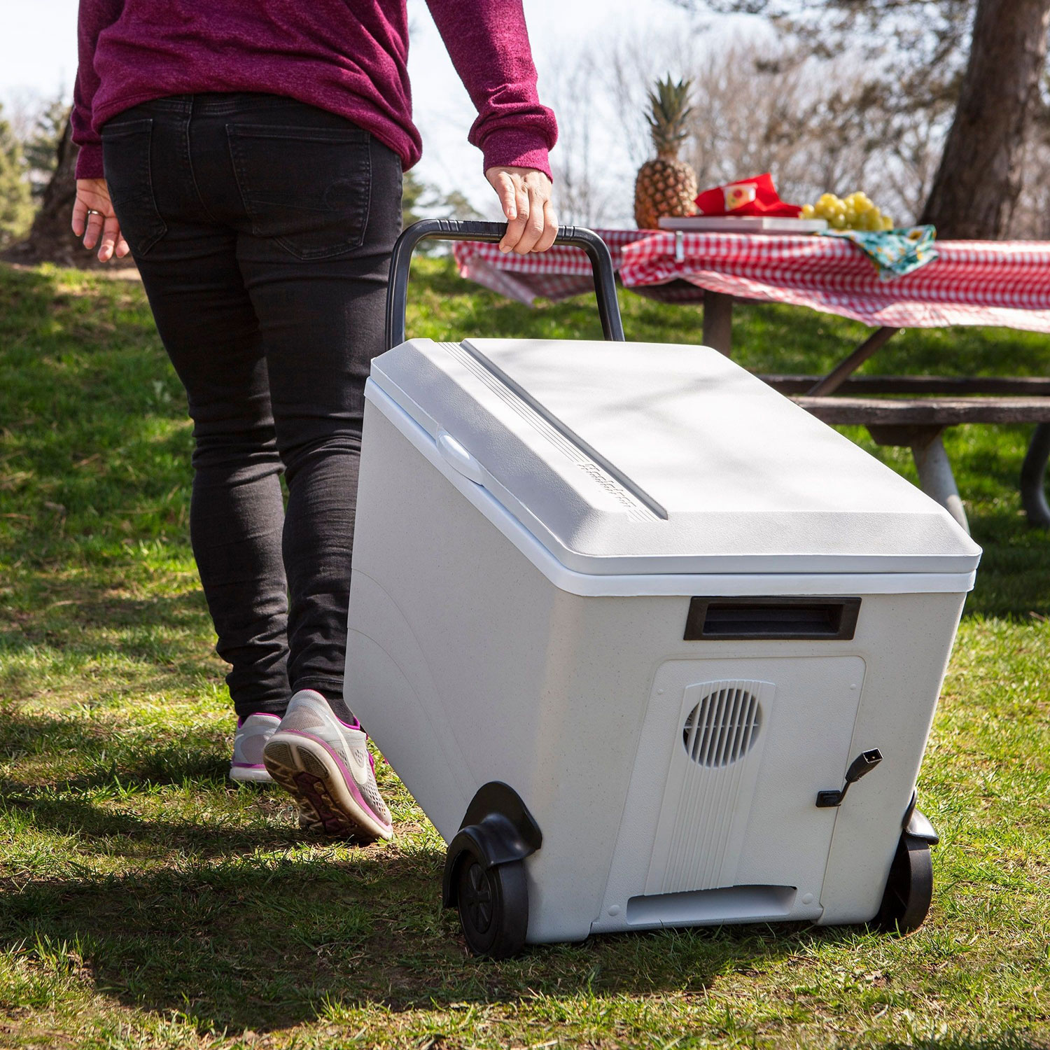 Koolatron 12V Wheeled Electric Cooler/Warmer 34L - Grey