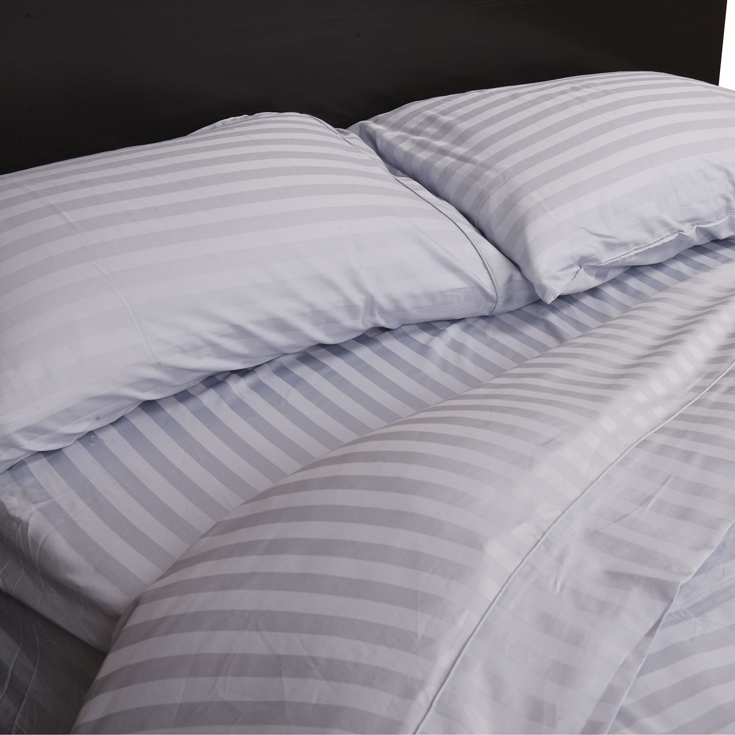 Ensemble de draps en coton fin contexture 233 Damask Stripe de Maholi - Lit 1 place - Bleu ciel