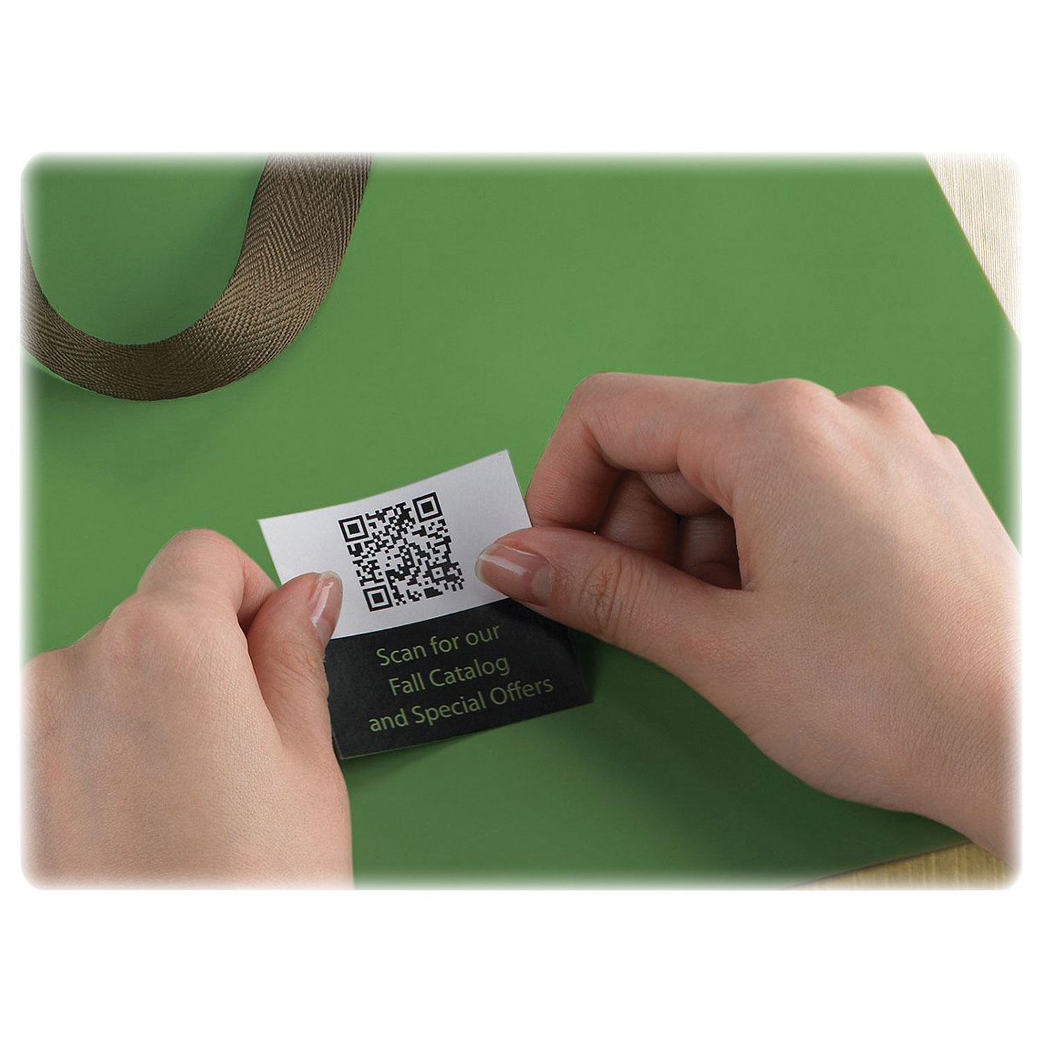 Avery Easy Peel 2" x 2" Print-to-the-Edge Square Label - 300 Pack - White