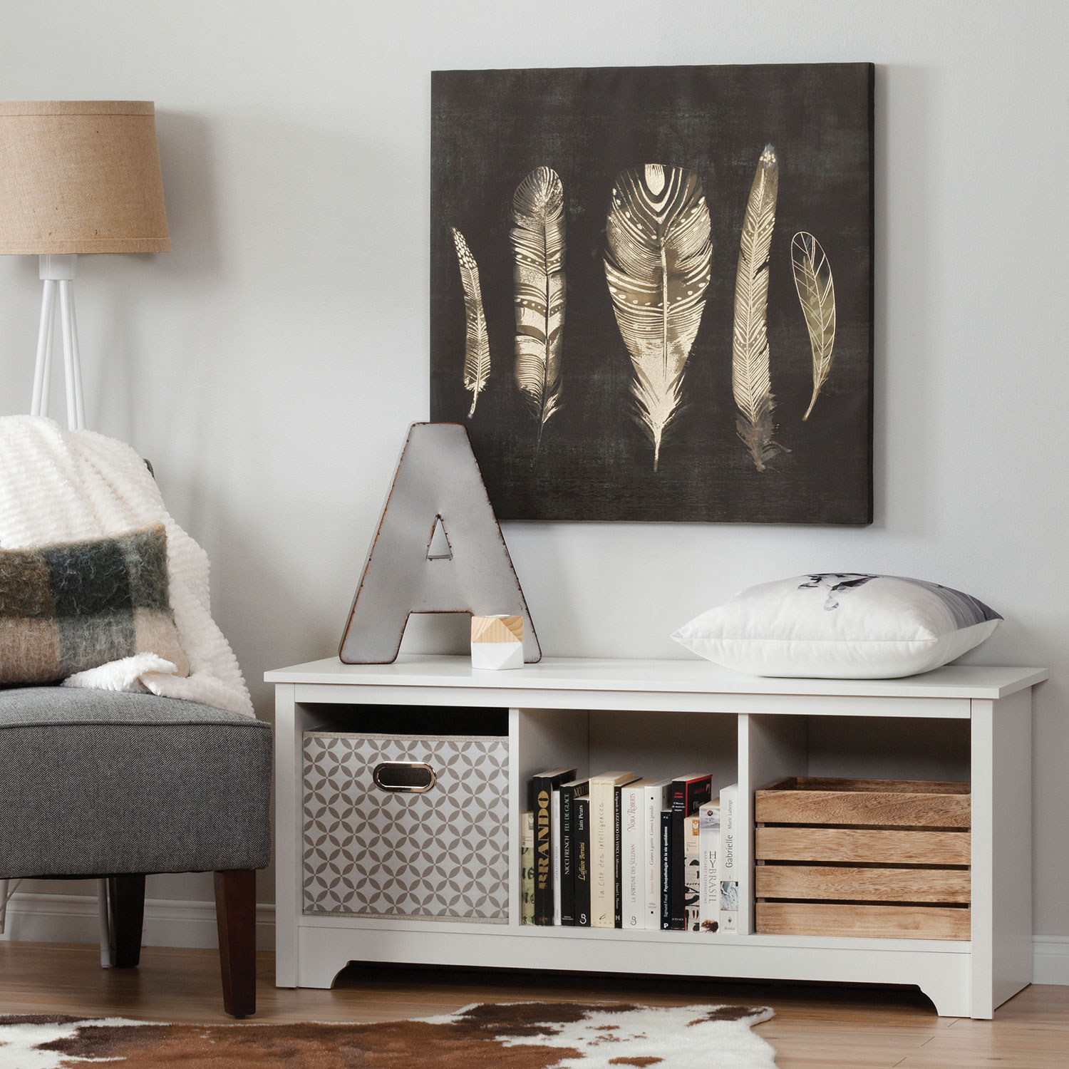 Vito Transitional 3-Shelf Storage Bench - White