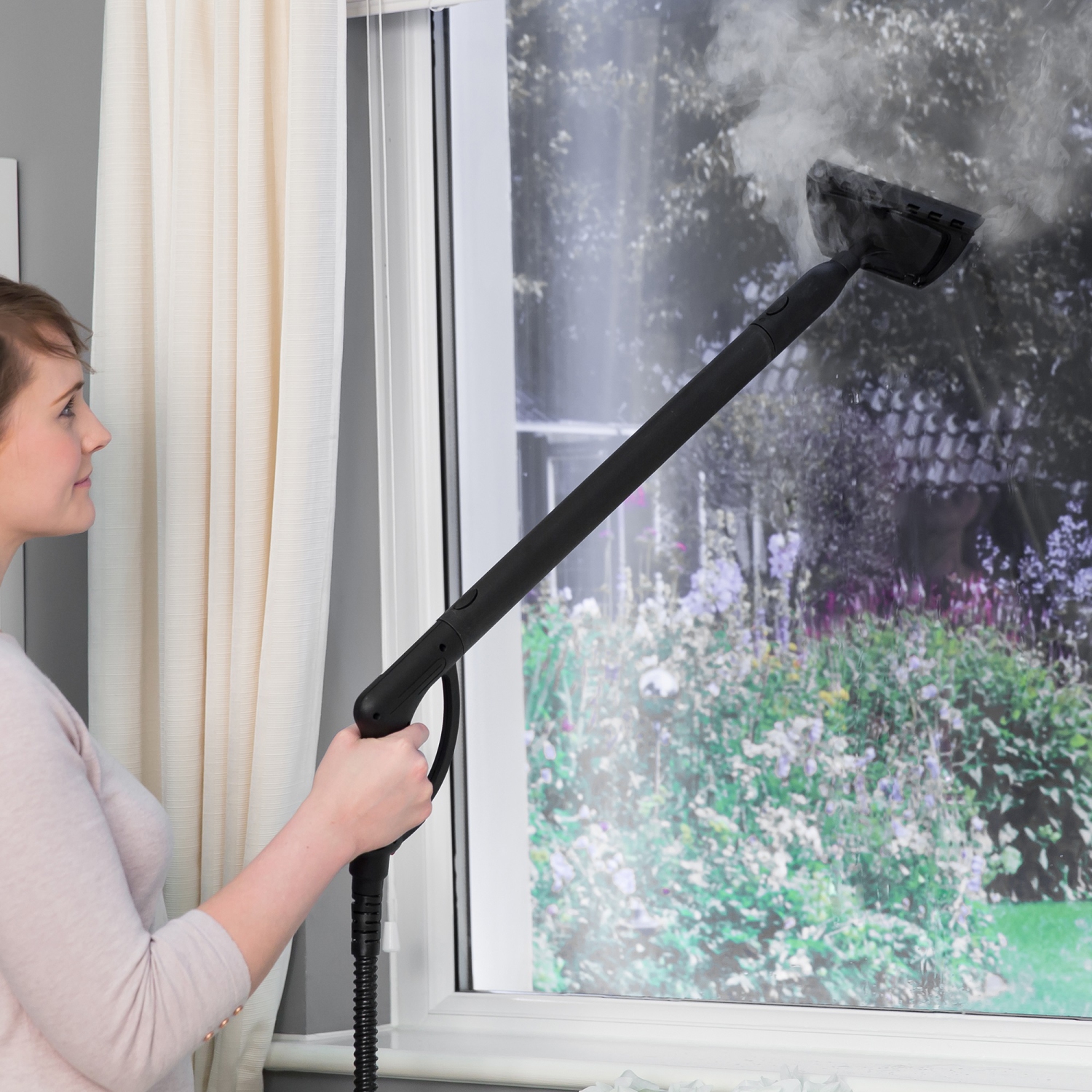 Nettoyeur vapeur puissant multi-outils Ewbank SC1000 Steam Dynamo pour un nettoyage sans produits chimiques