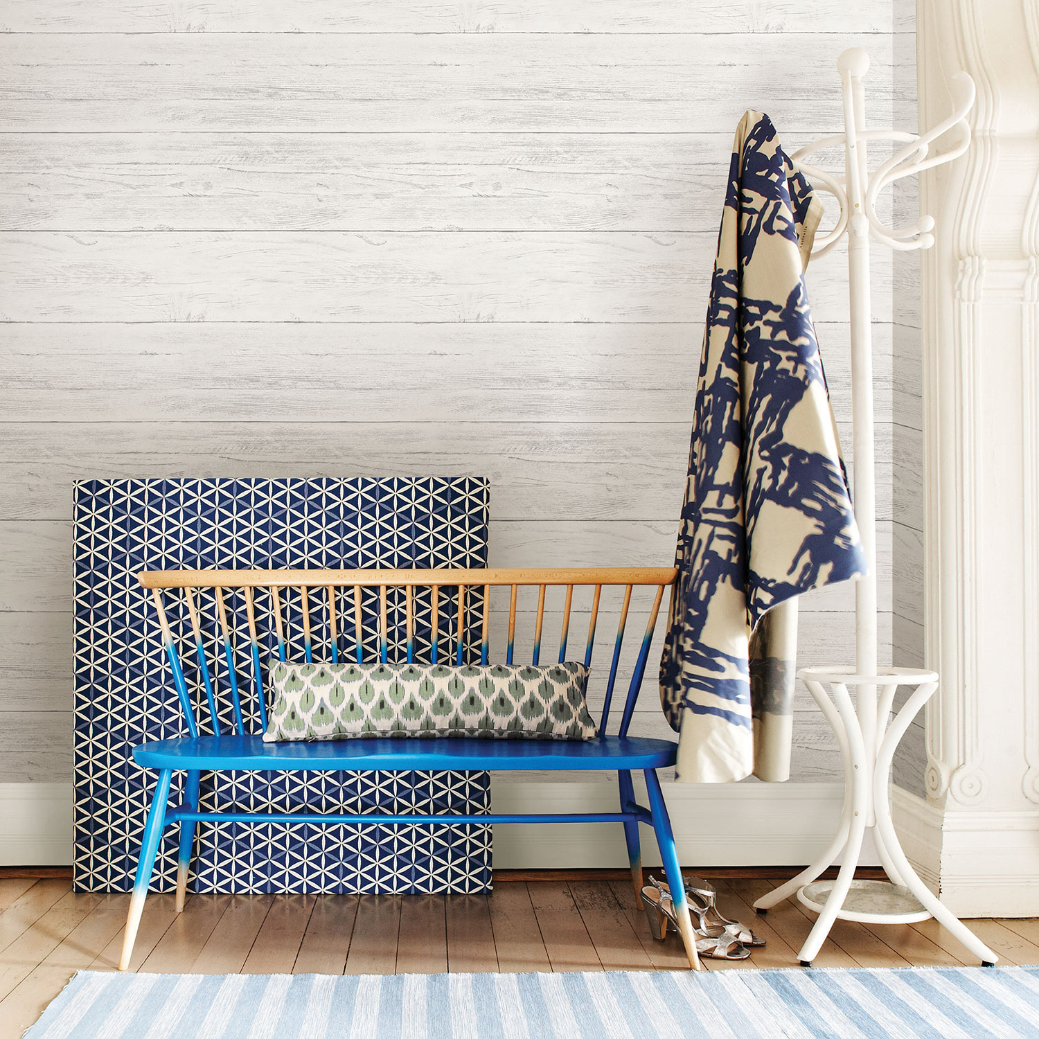 Papier peint autocollant Shiplap de NuWallpaper - Jaune