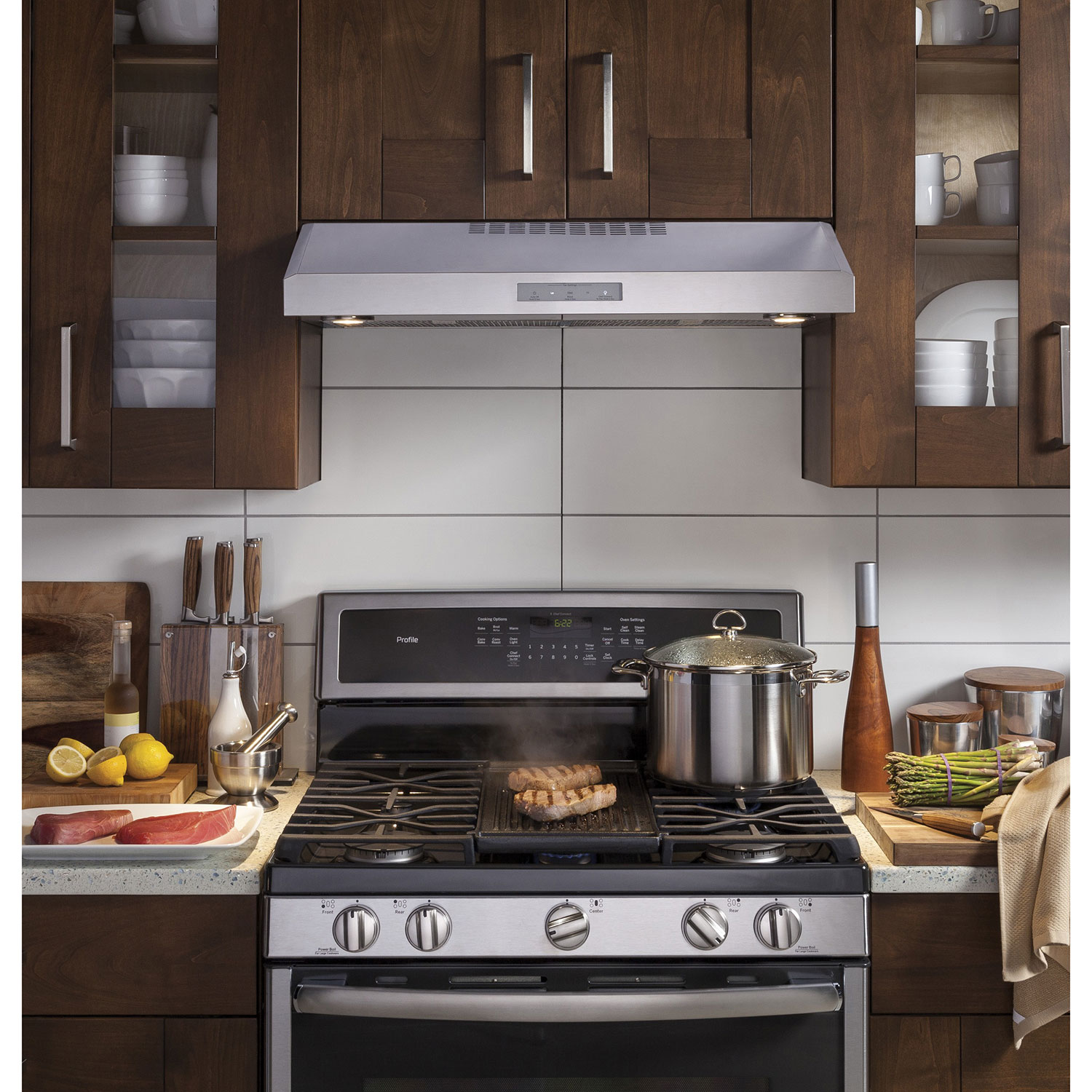GE Profile 30" Under Cabinet Range Hood - Stainless Steel
