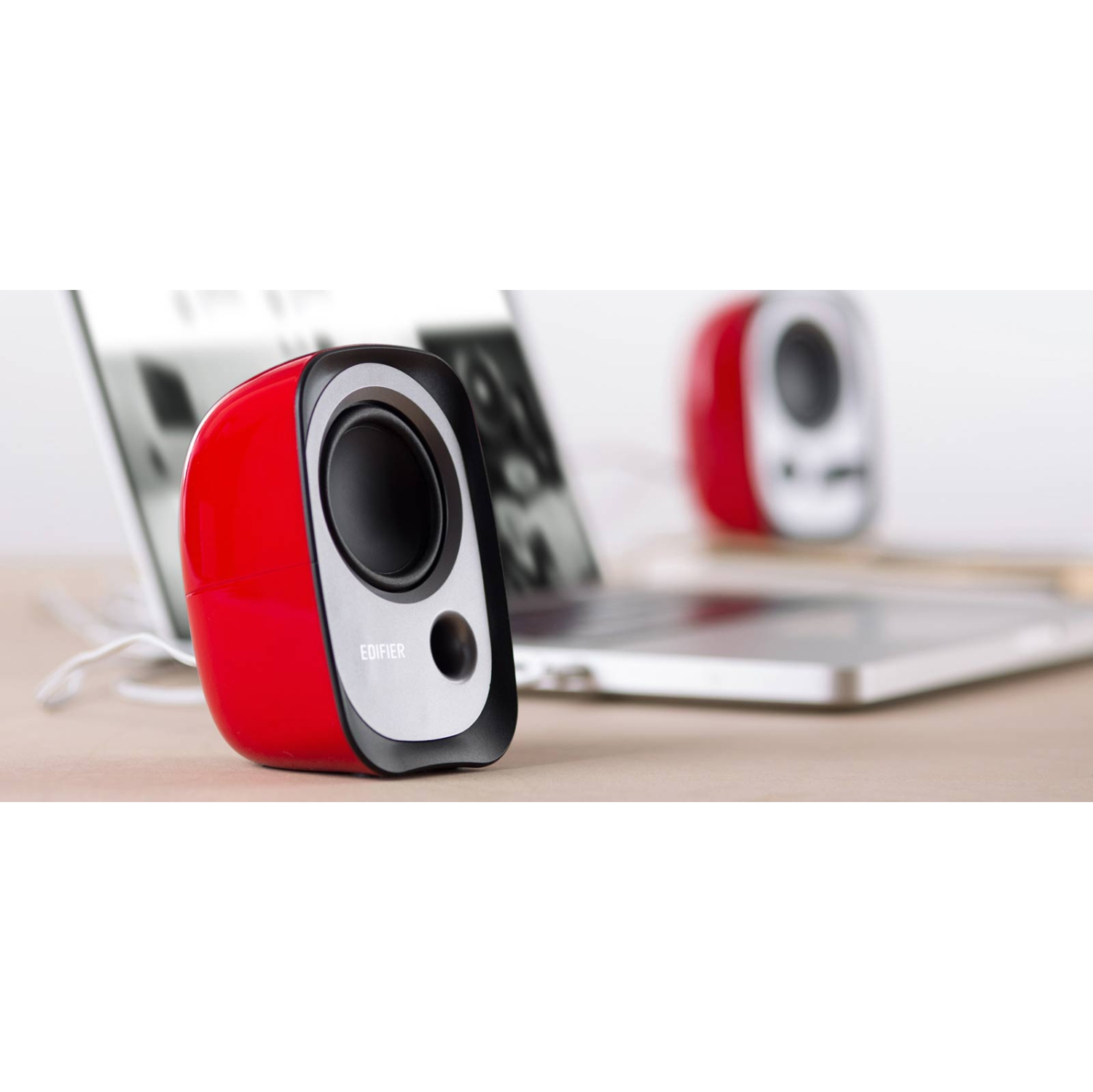 Edifier R12U USB Powered Stereo Computer Bookshelf Speakers - Red