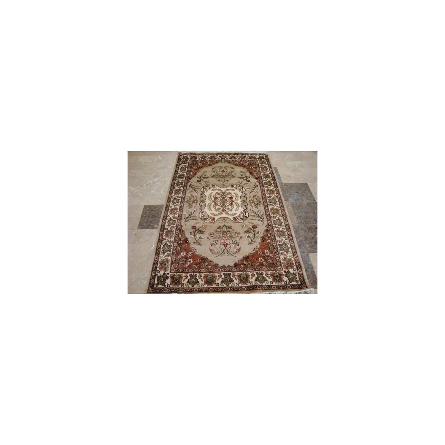 Awesome Ivory Medallion Flowers Rectangle Area Rug Hand Knotted Wool Silk Carpet'