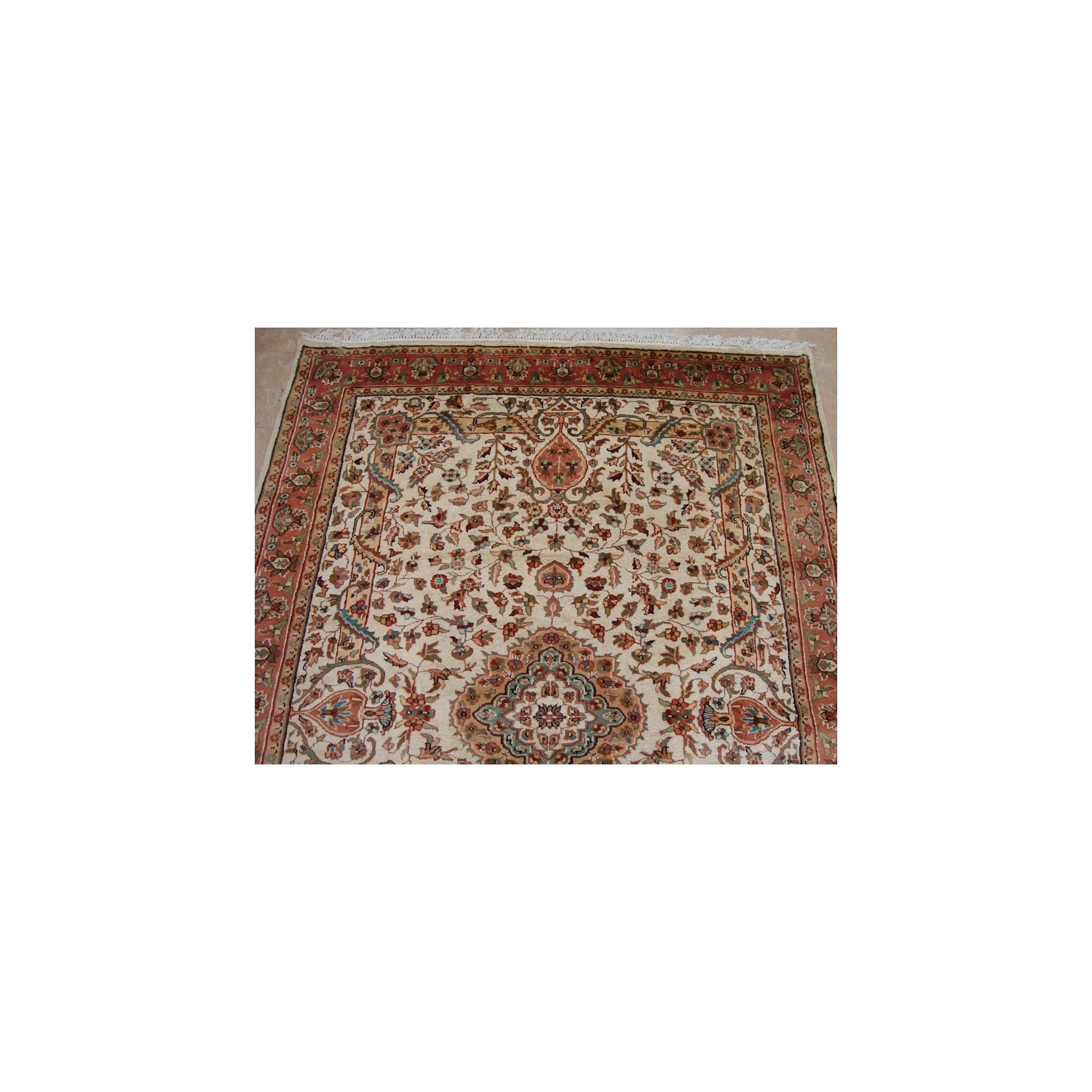 Wow Pestal Ivory Medallion Vaas Rectangle Area Rug Hand Knotted Wool Silk Carpet'