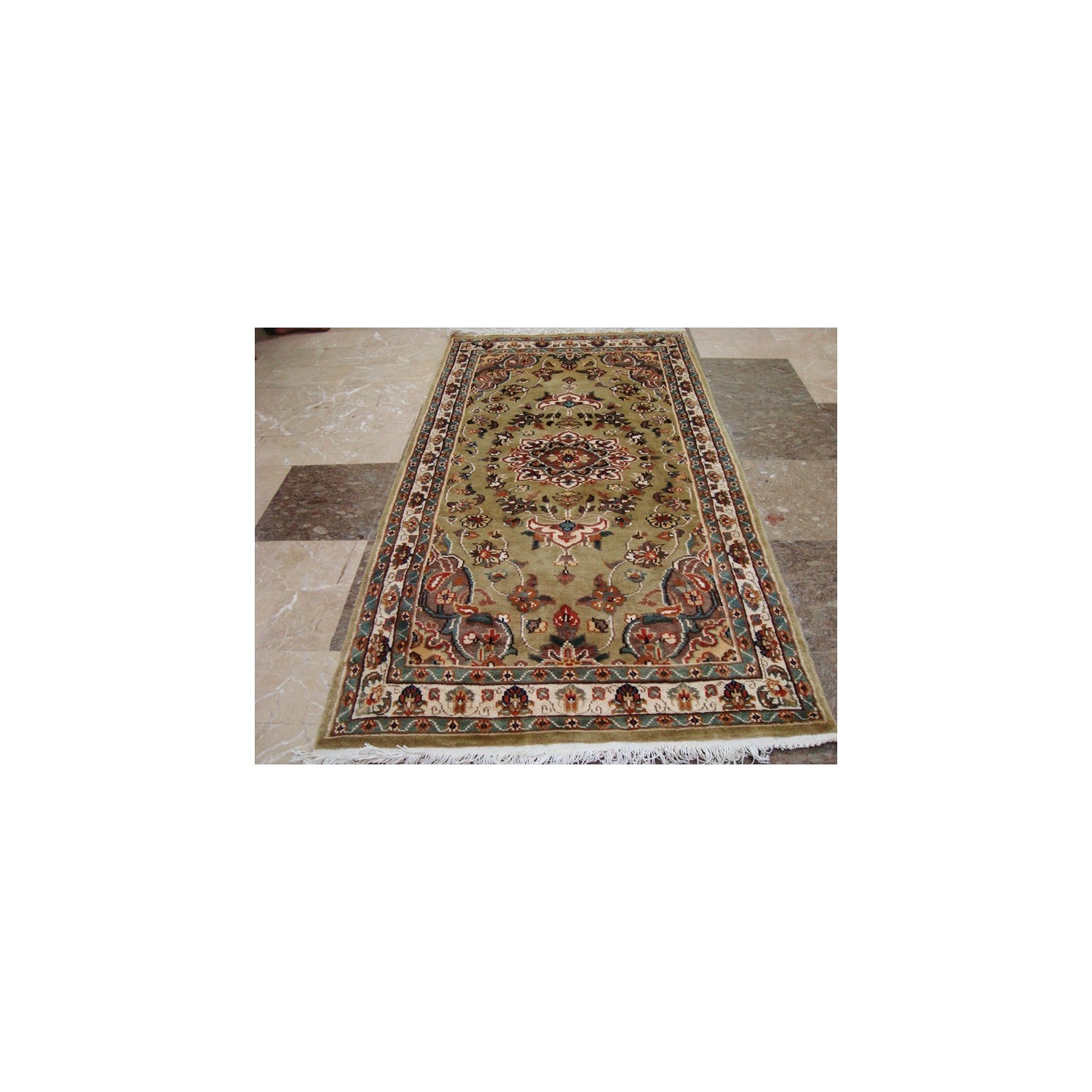 Exclusive Ivory Medallion Flowers Oriental Area Rug Hand Knotted Wool Silk Carpet'