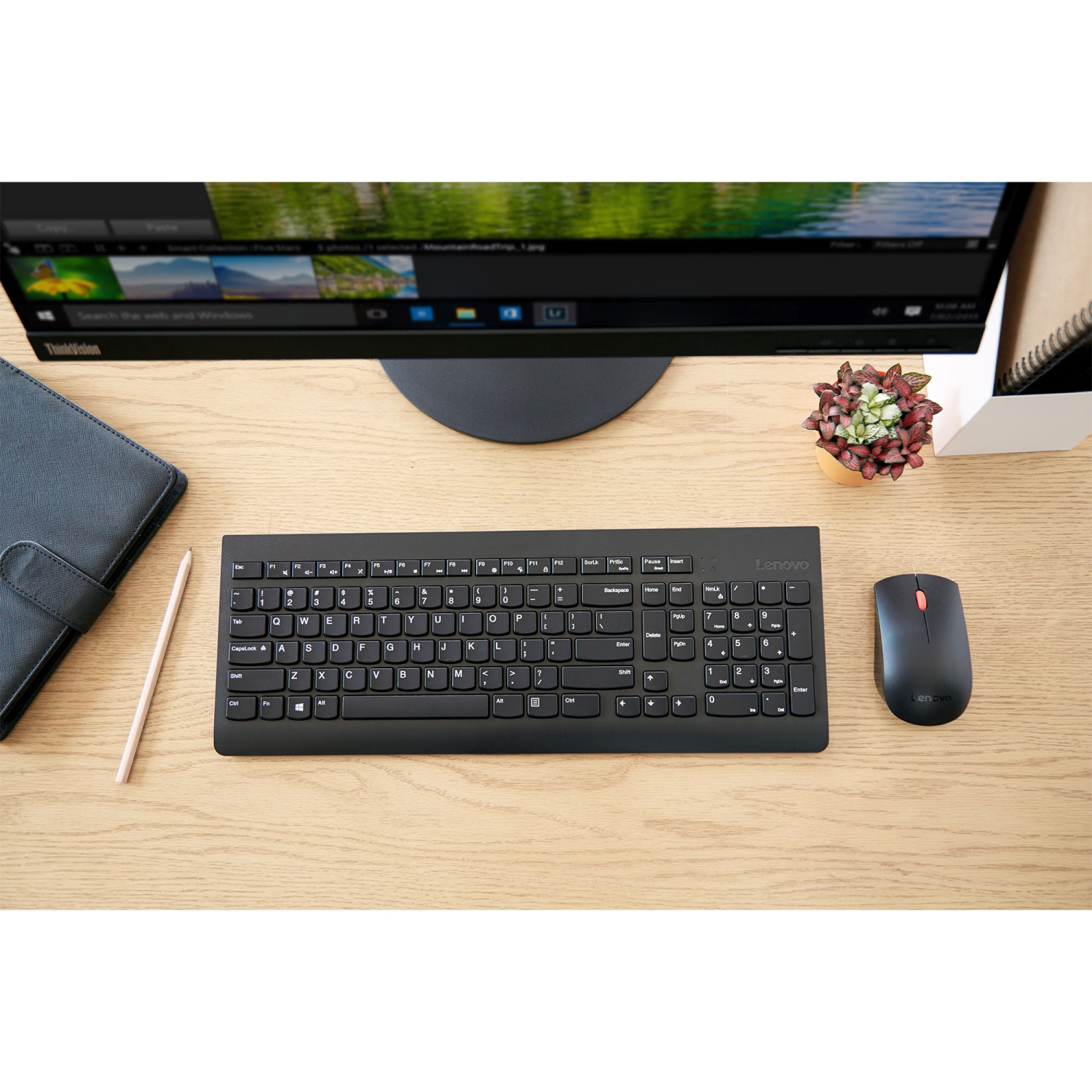 Lenovo Professional Wireless Keyboard & Mouse Combo- Canadian French