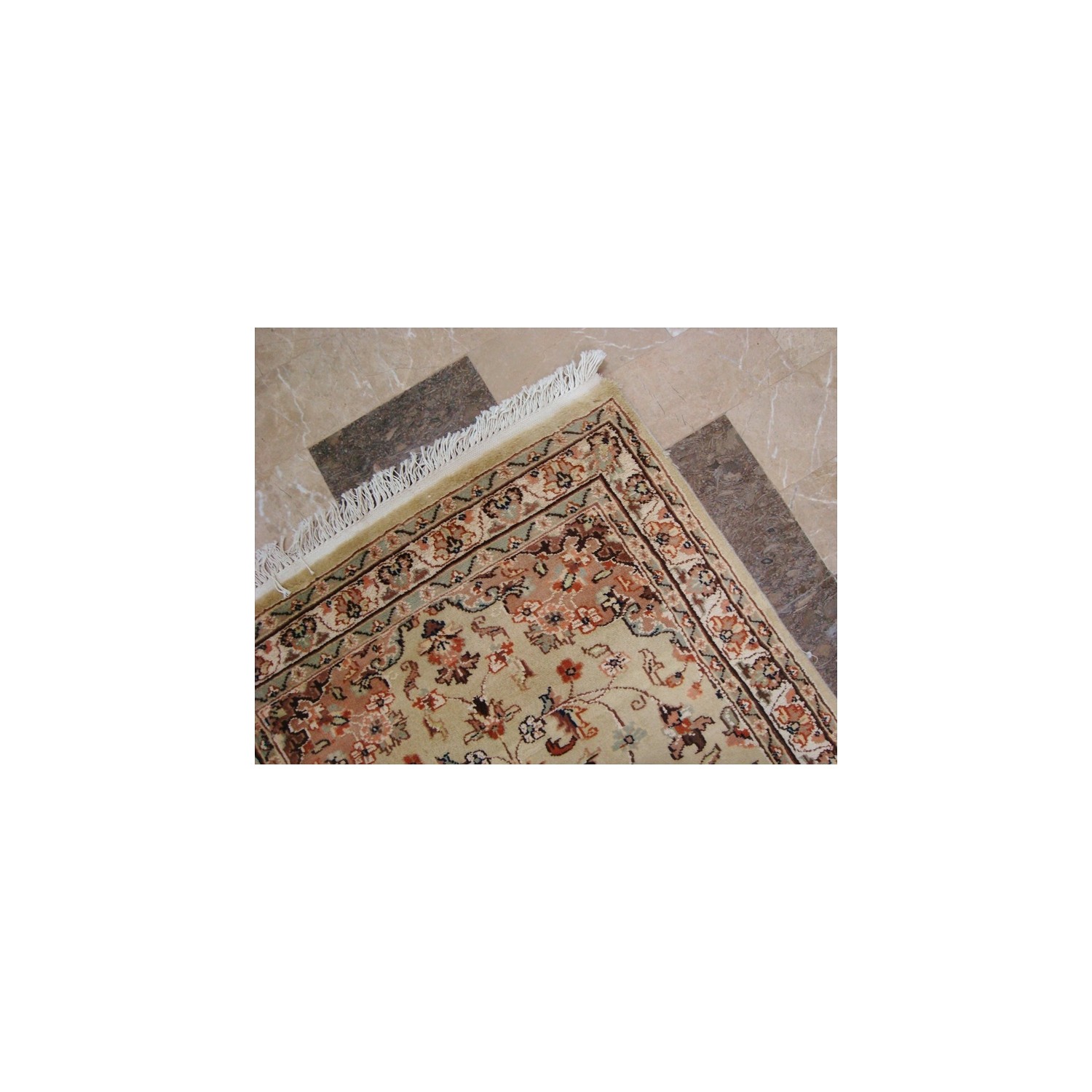 Ahmedani Wow Floral Medallion Hand Knotted Wool Silk Carpet 5.3' x 3.0' Area Rug - Cream