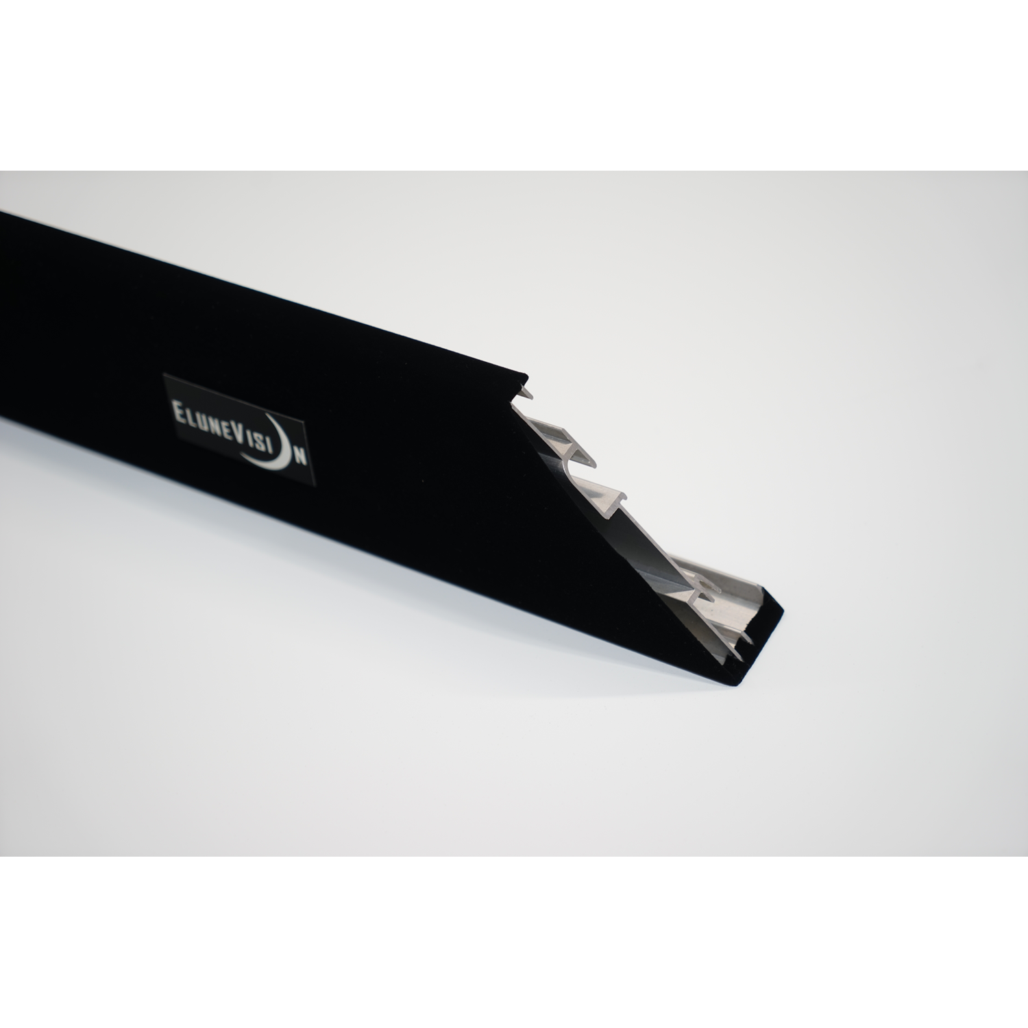 EluneVision Elara 92” 16:9 Fixed-Frame 1.1 Grey Projector Screen