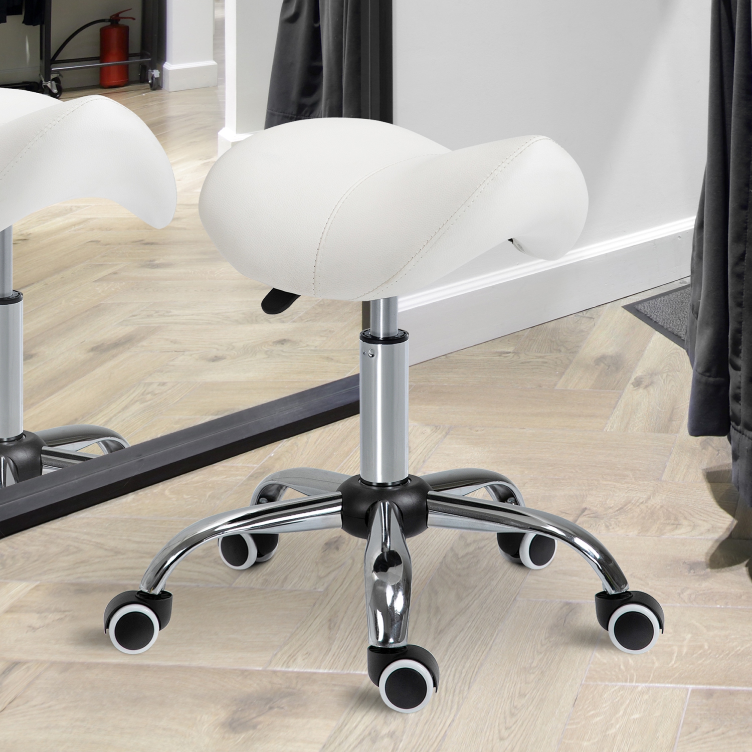HOMCOM Adjustable Hydraulic Rolling Salon Stool Swivel Saddle Chair Spa  Beauty Seat PU Leather, Cream White