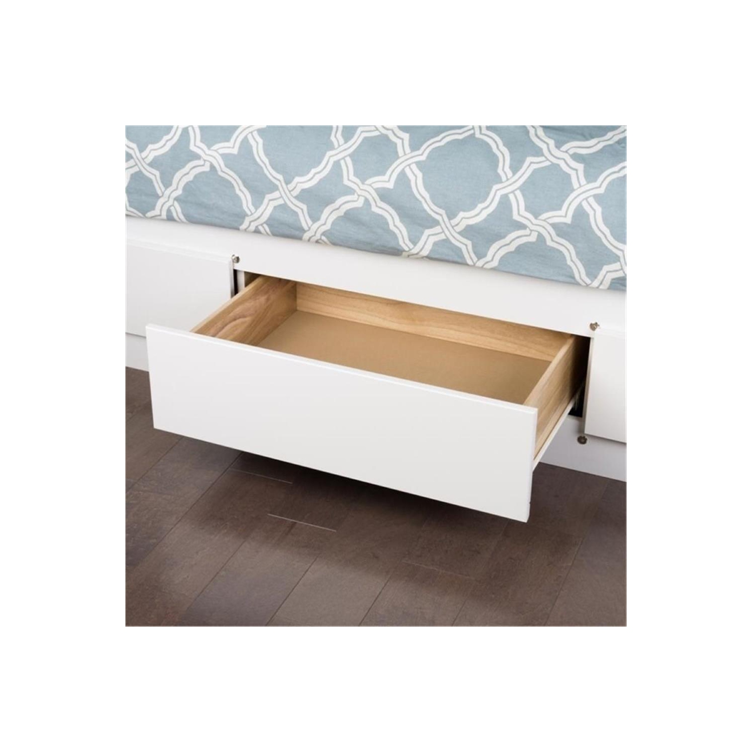 Lit double avec rangement blanc de Prepac