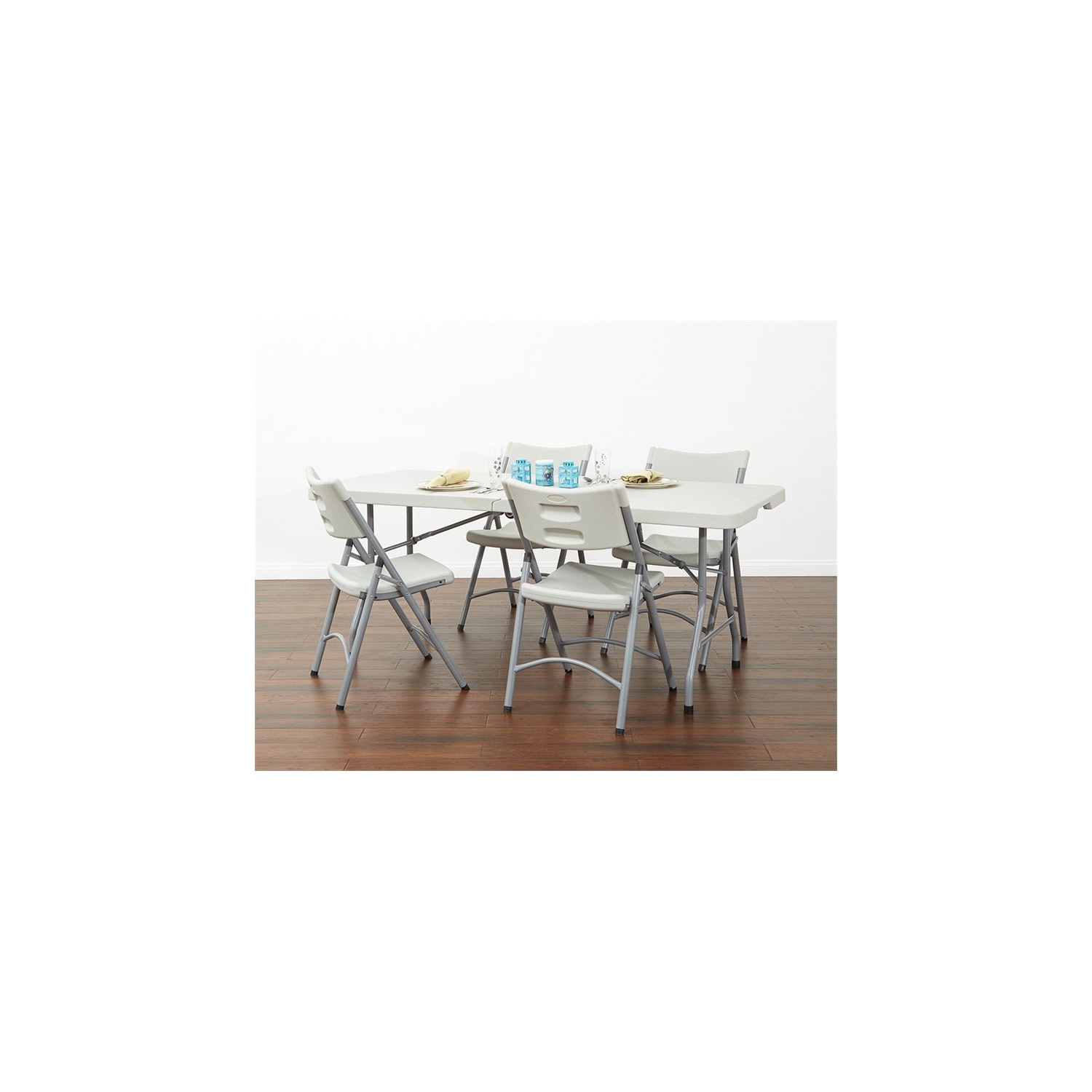 Light Gray Resin Folding Chair in Silver Set of 4
