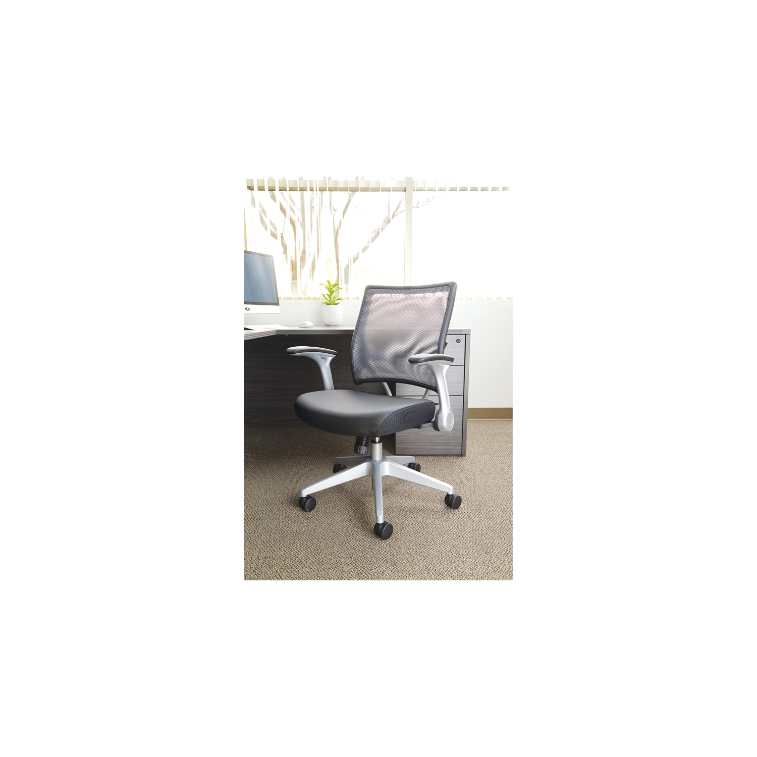 Professional AirGrid Back and Seat Managers Office Chair in Black Leather