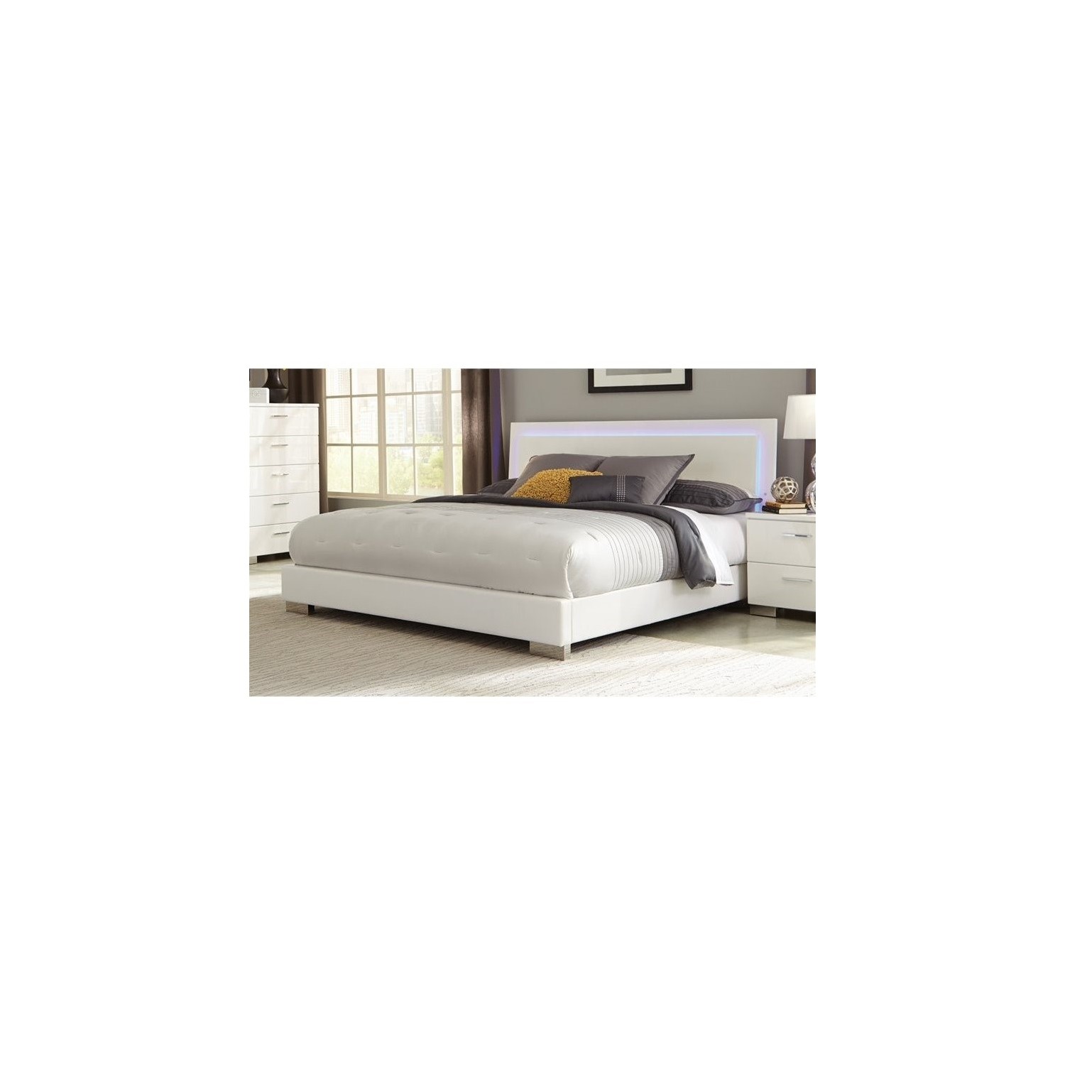 Coaster Felicity Lighting Modern Bed - Queen - High Gloss White
