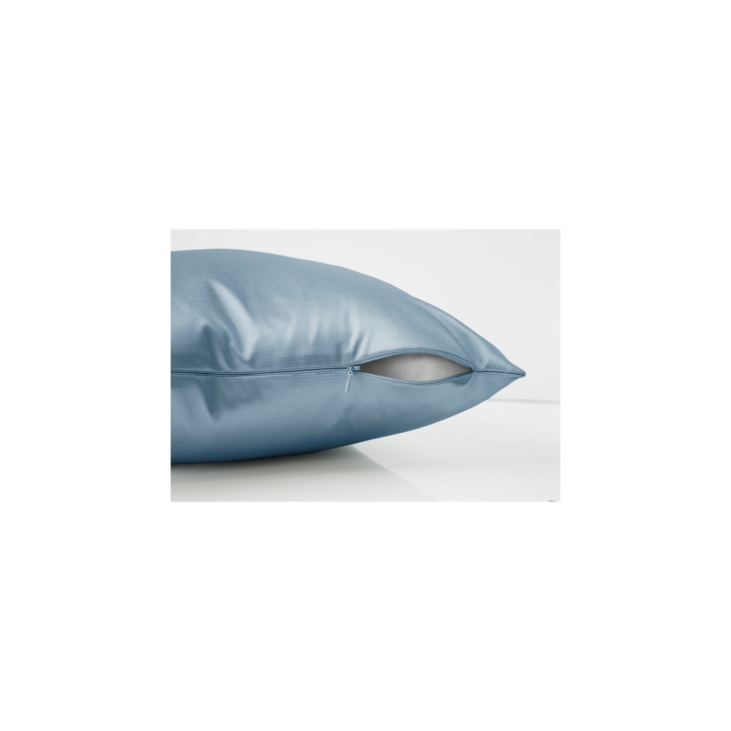 PILLOW - 18"X 18" / PALE BLUE SATIN / 2PCS