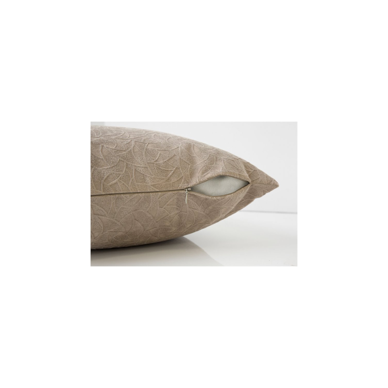 PILLOW - 18"X 18" / TAUPE FLORAL VELVET / 1PC