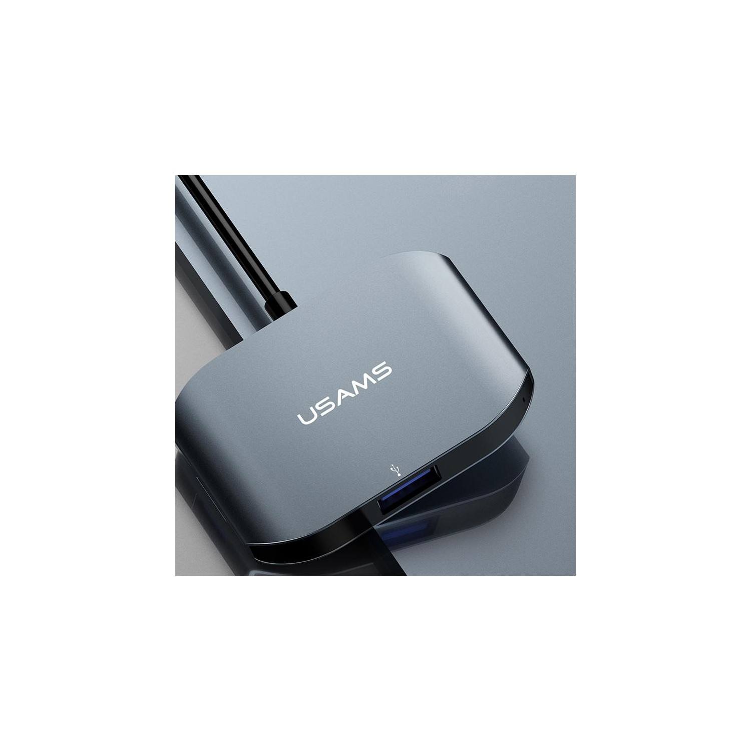 USAMS US-SJ145 Type-C to USB3.0/USB2.0/HDMI Adapter