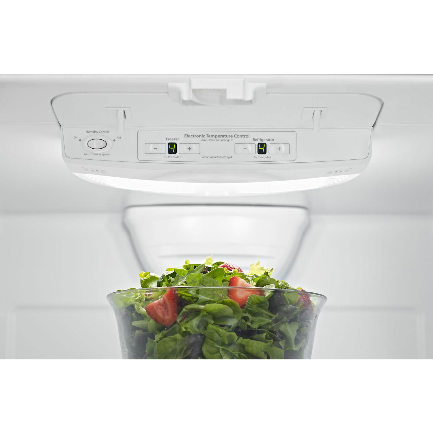 Réfrigérateur à congélateur inférieur 19 pi³ 30 po avec éclairage DEL de Maytag - Inox