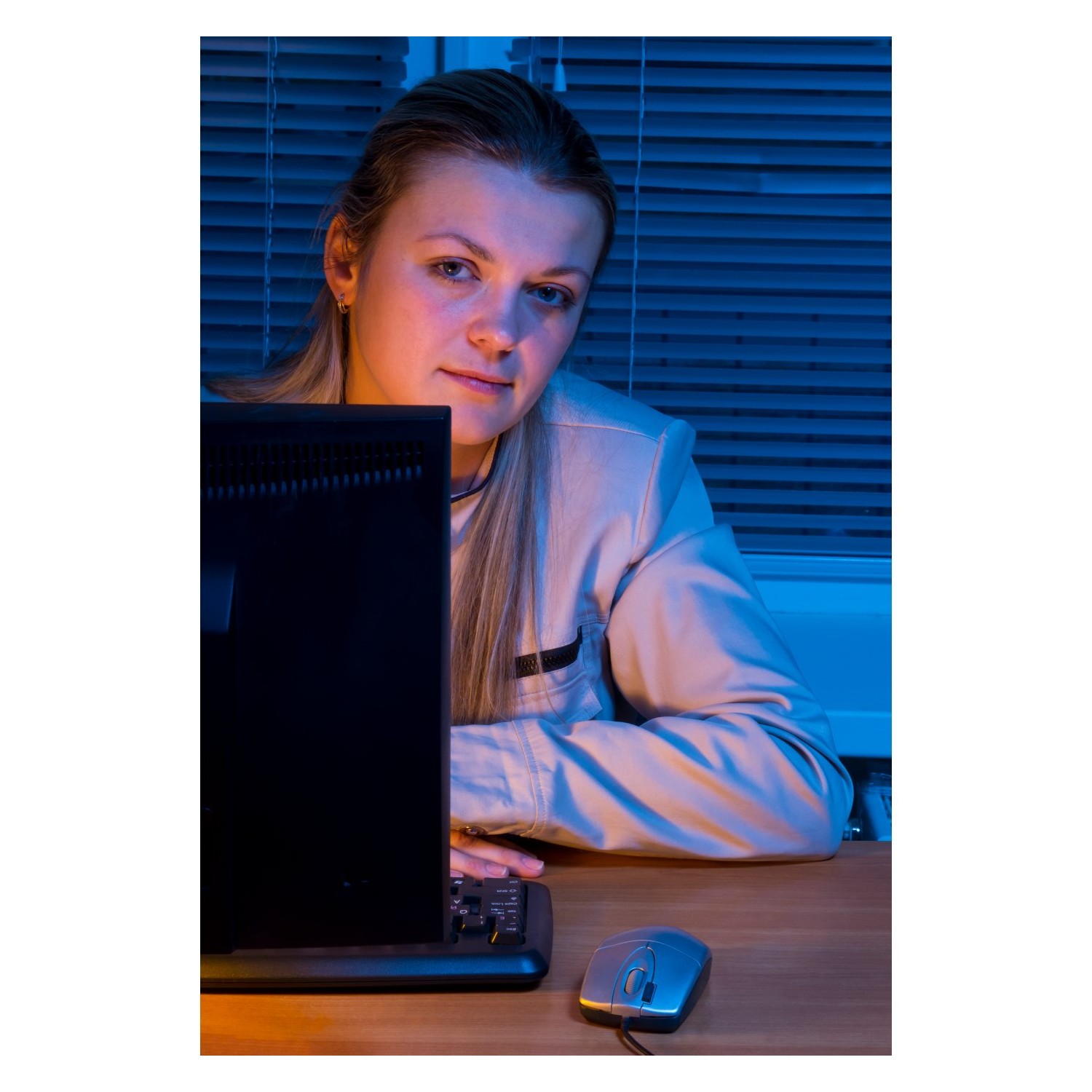 Kensington Privacy Screen for 24” Widescreen Monitors - Black -