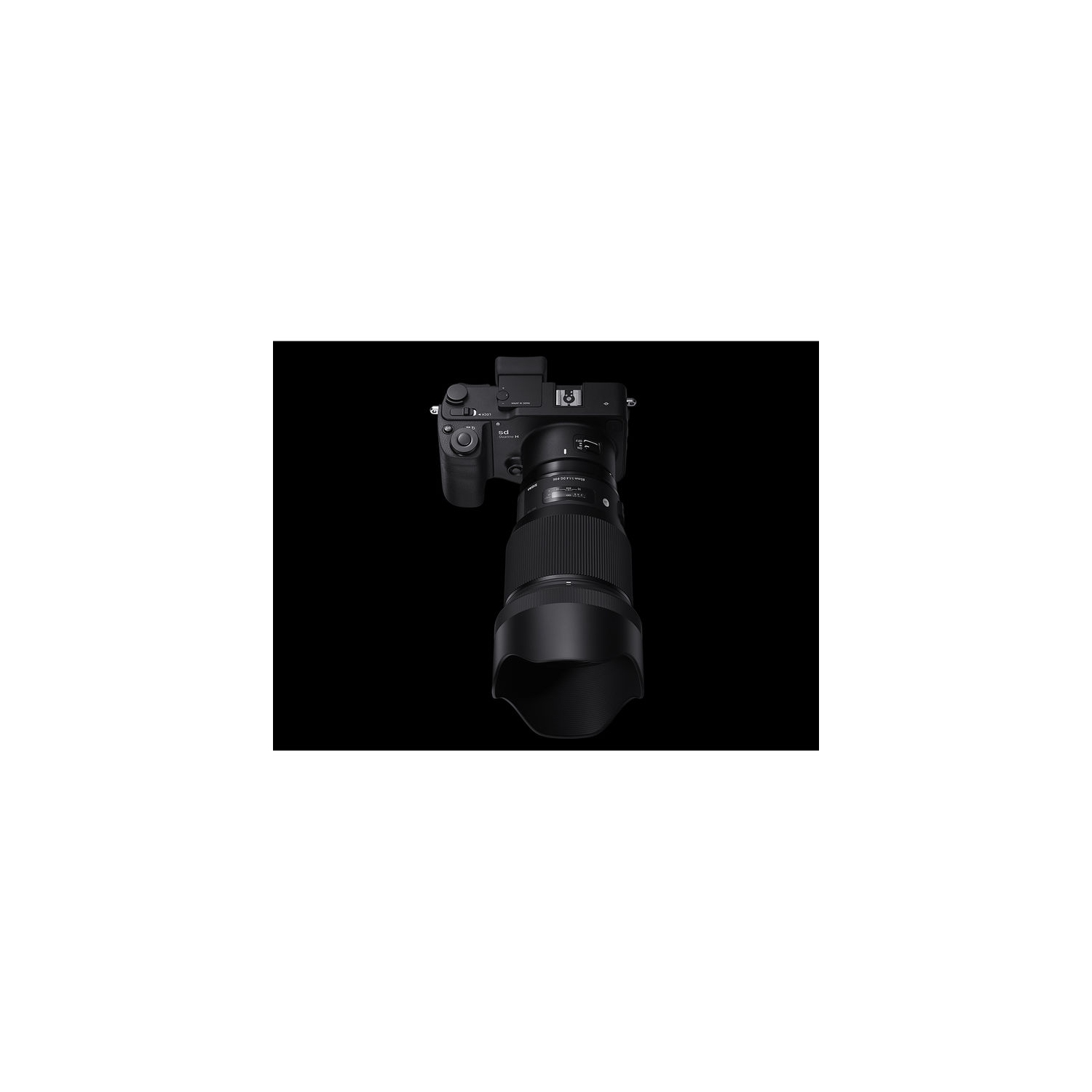 Sigma 85mm f1.4 EX DG HSM lens for Nikon