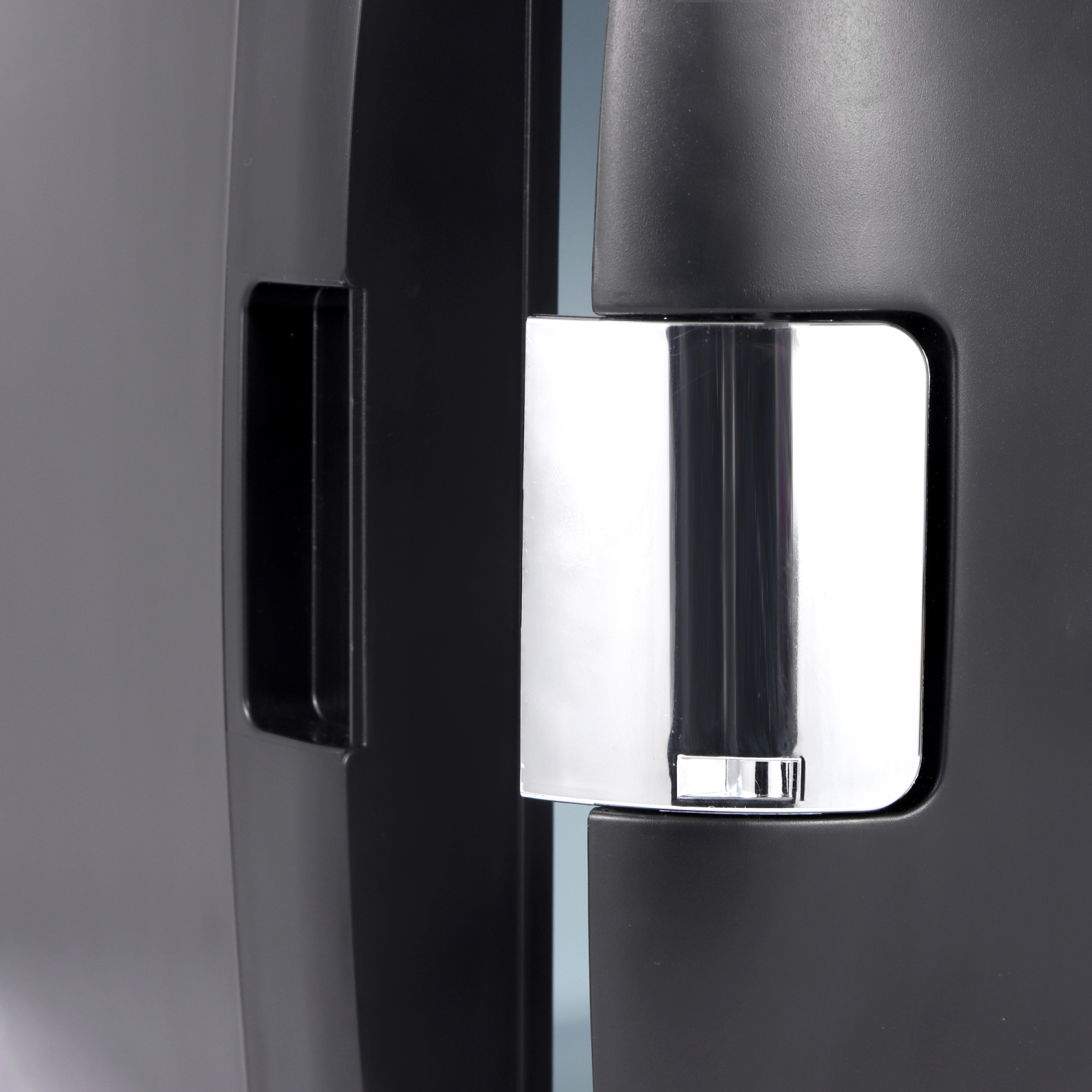 Uber Appliance Uber Chill Personal XL Mini Fridge 12 can capacity for Bar, Bedroom, office, Dorm outdoor/indoor 110/12V AC/DC