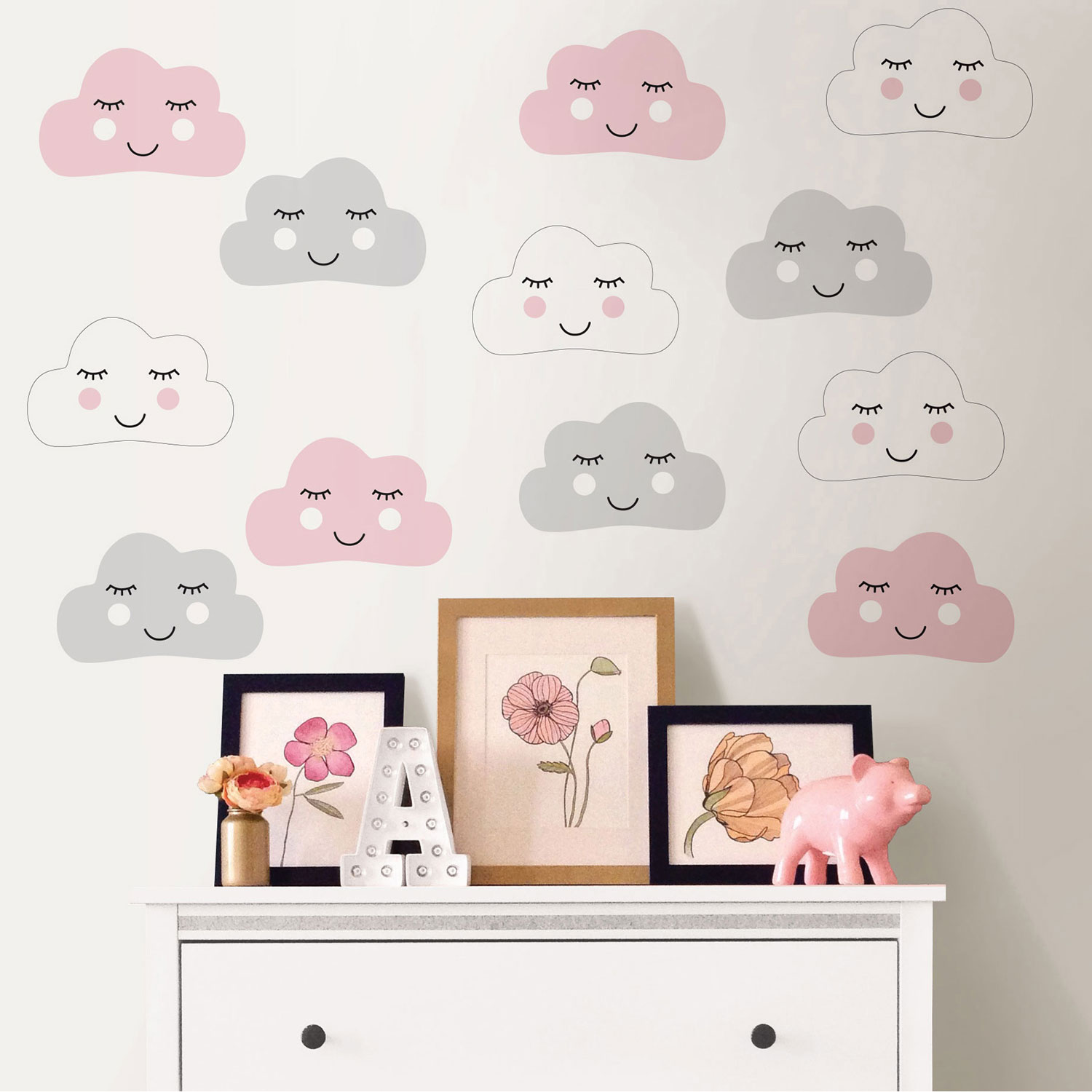 Décorations murales adhésives à motifs de nuages de WallPops - Rose