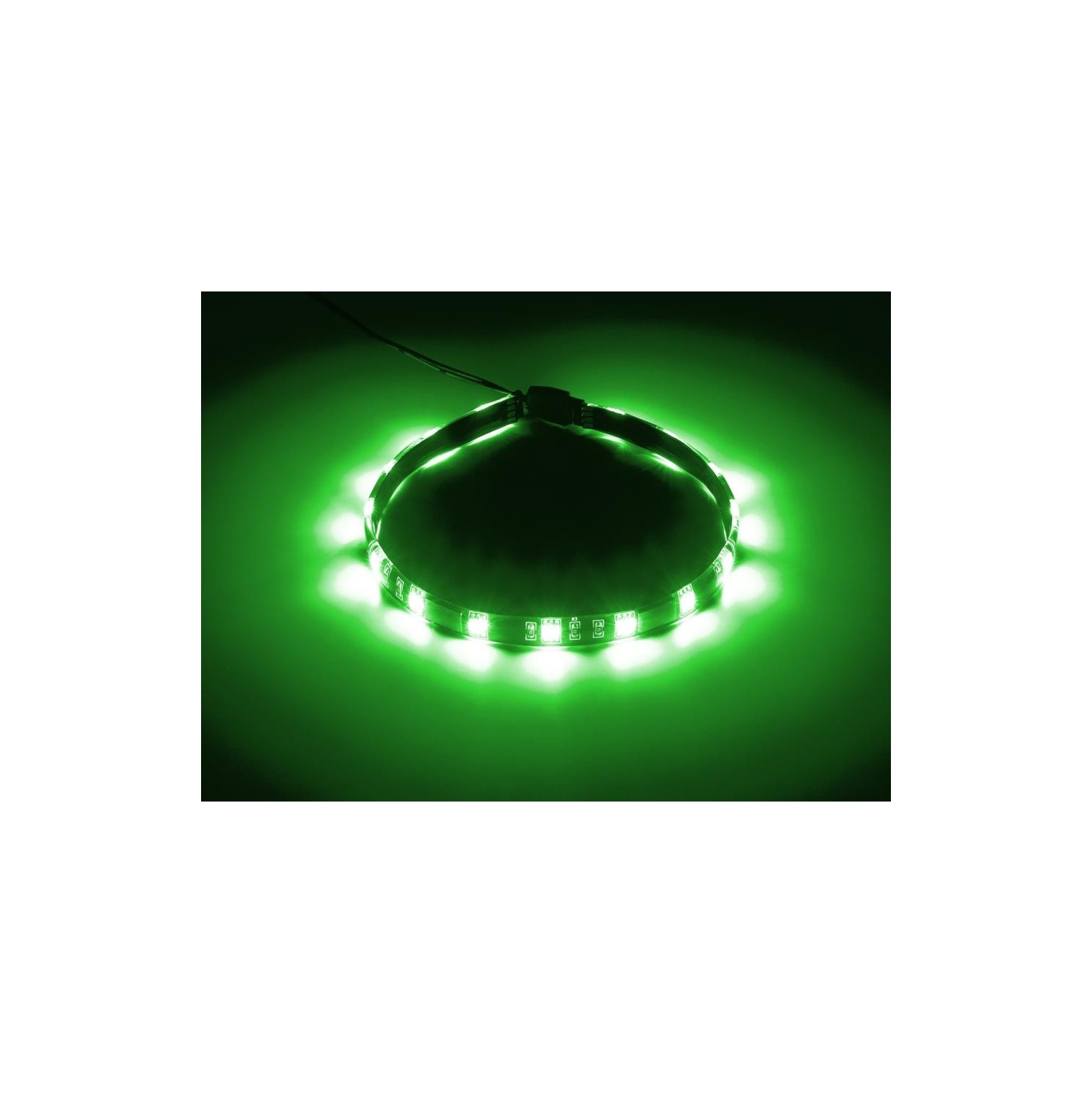 CableMod WideBeam Magnetic LED Strip Green - 30cm / 15 LEDs