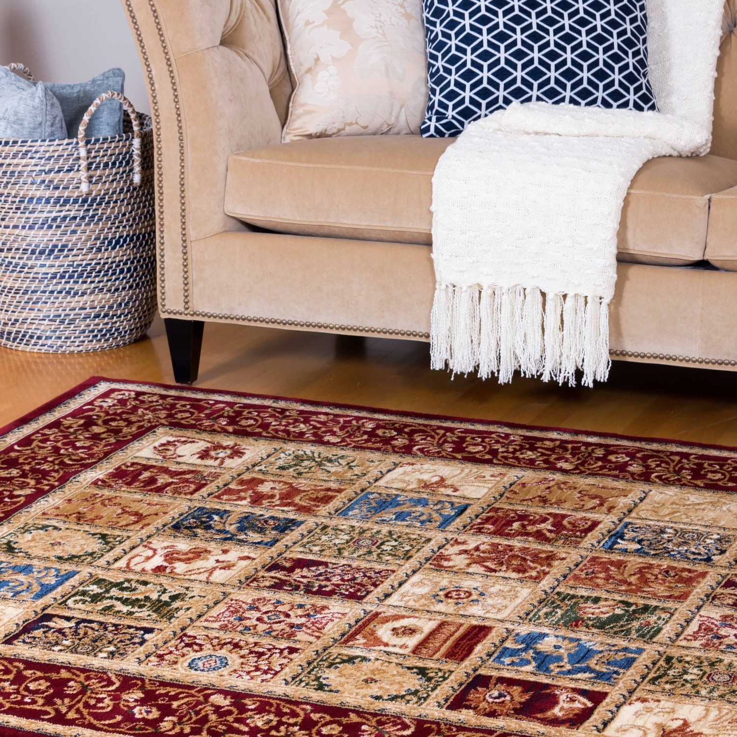 AG Home Kerman Fantasy 2'7" x 4'11" Area Rug - Red