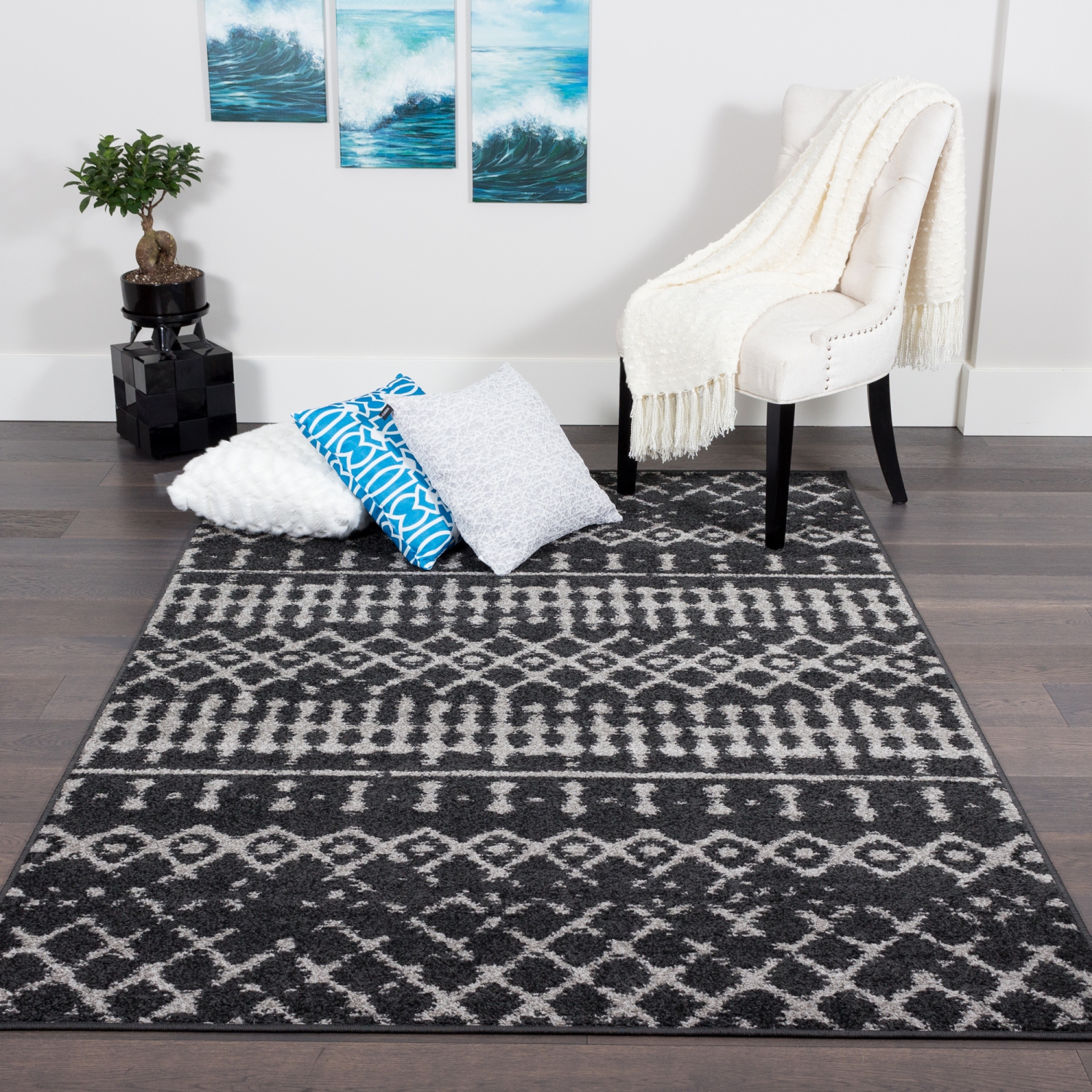 Tapis d'appoint rétro Lavan, gris marocain foncé, 5 pi 3 po x 7 pi 8 po