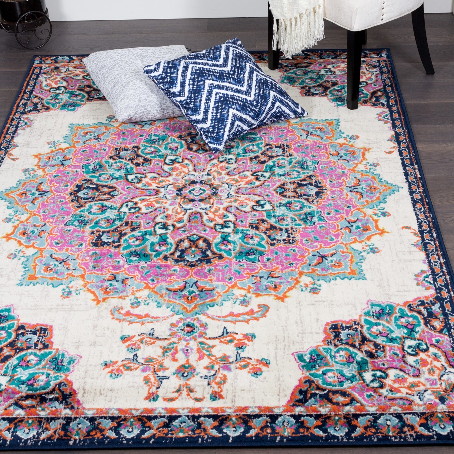 Tapis d'appoint Saville Vintage, rose, 5 pi 3 po x 7 pi 8 po