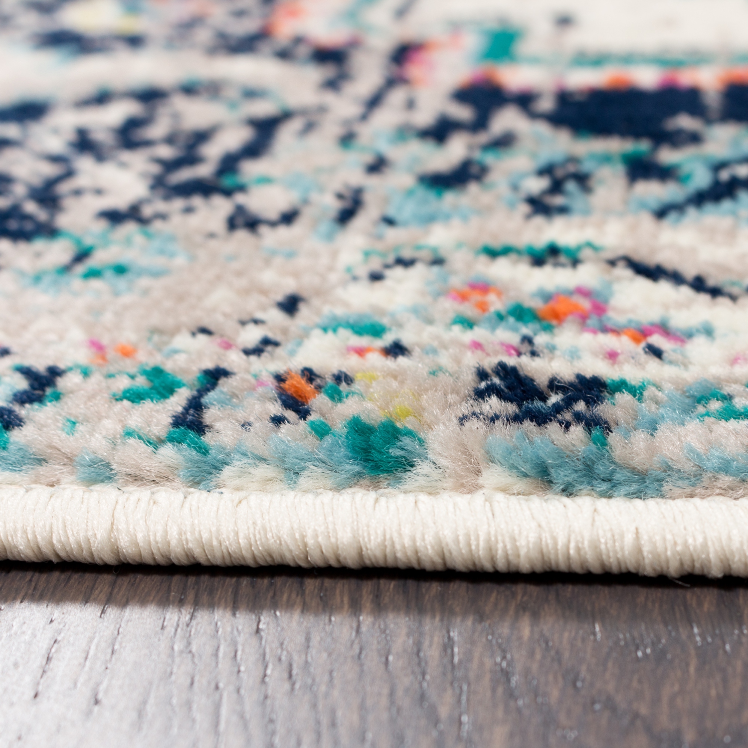 Saville Vintage Diamond Navy Area Rug 6'7" x 9'4"