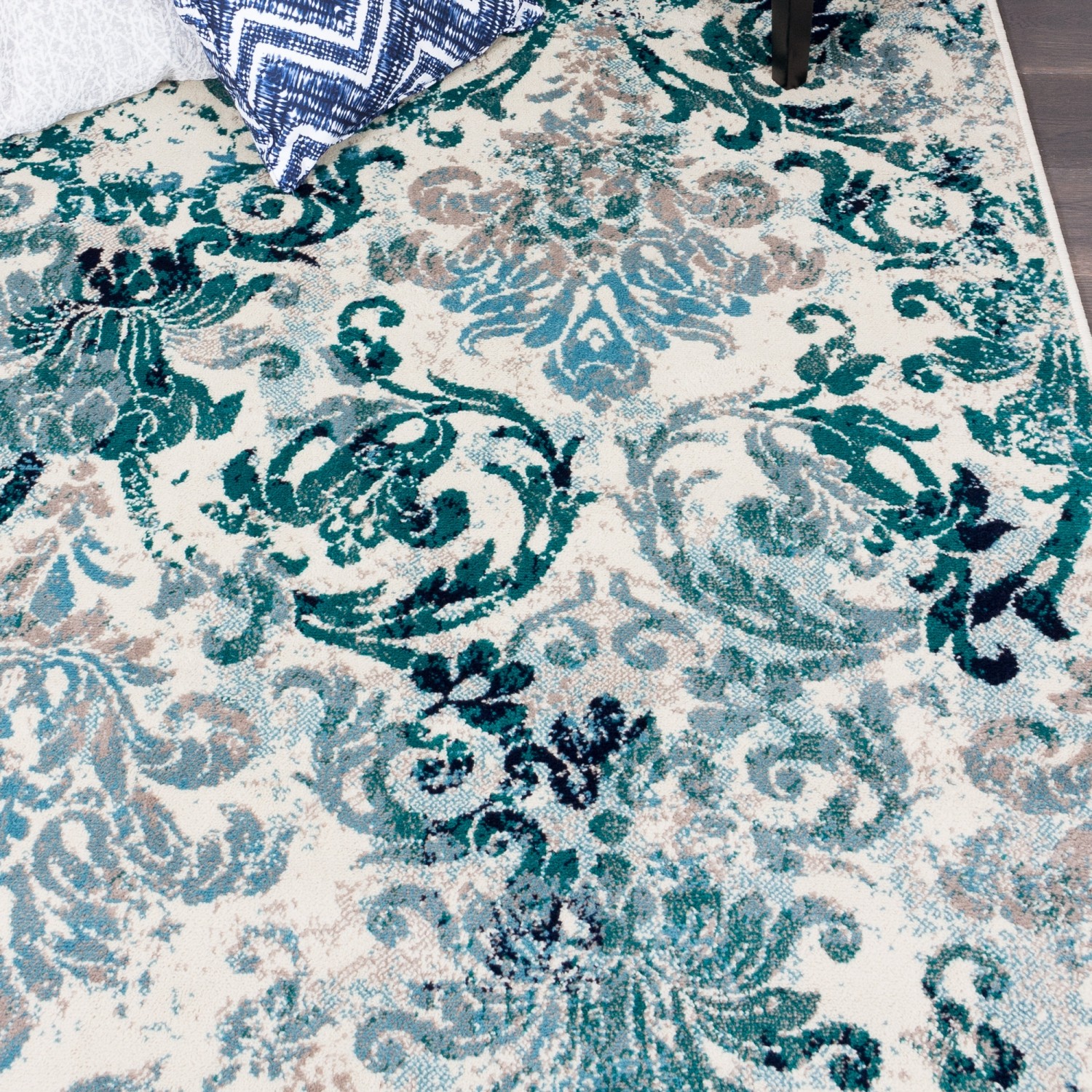 Tapis rétro Flora bleu de Saville 6 pi 7 po x 9 pi 4 po