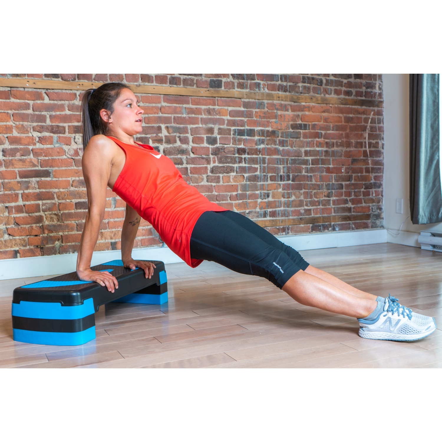 PRISP Step Aérobic 78 cm à 3 Niveaux, Stepper Fitness pour Exercice et Aérobie, Hauteur Réglable (Bleu & Noir)