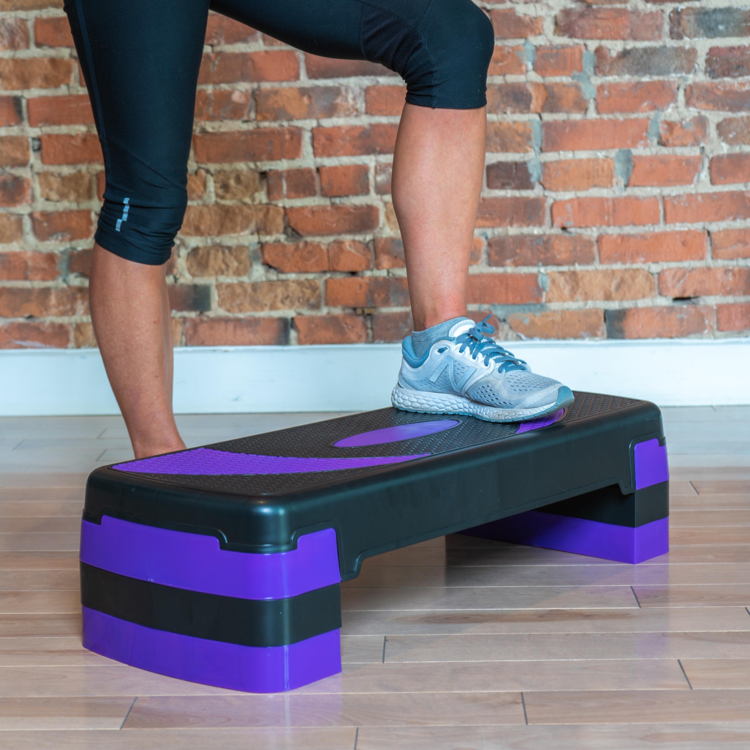 Simulateur d’escalier aérobie à 3 niveaux PRISP plateforme de marche pour gymnase à domicile et entraînement (violet et noir)