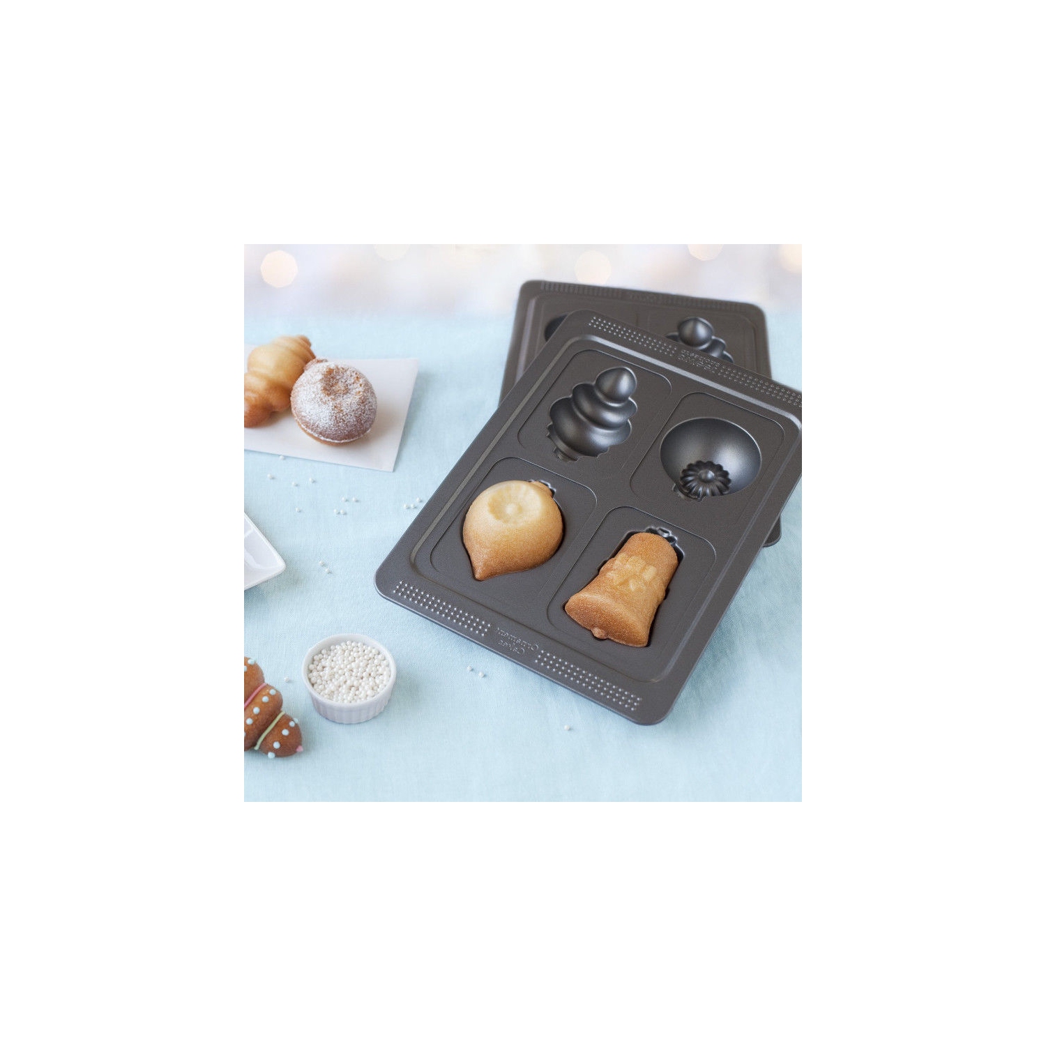 Moule à gâteau à 4 fentes Ornement 3D Good Cook