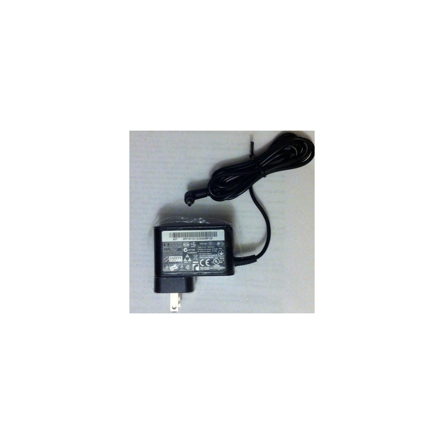 New Genuine Acer Aspire Switch 10 SW5 Tablet AC Adapter Charger Plug ADP-18TB C 18W
