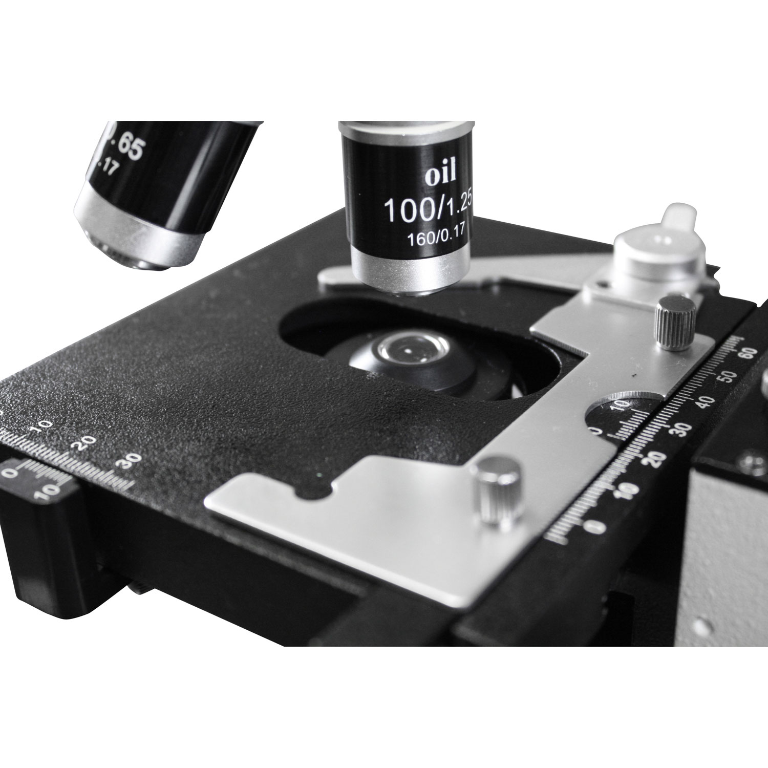 Walter Products 40x - 1000x Trinocular Compound Microscope with Built-in Camera