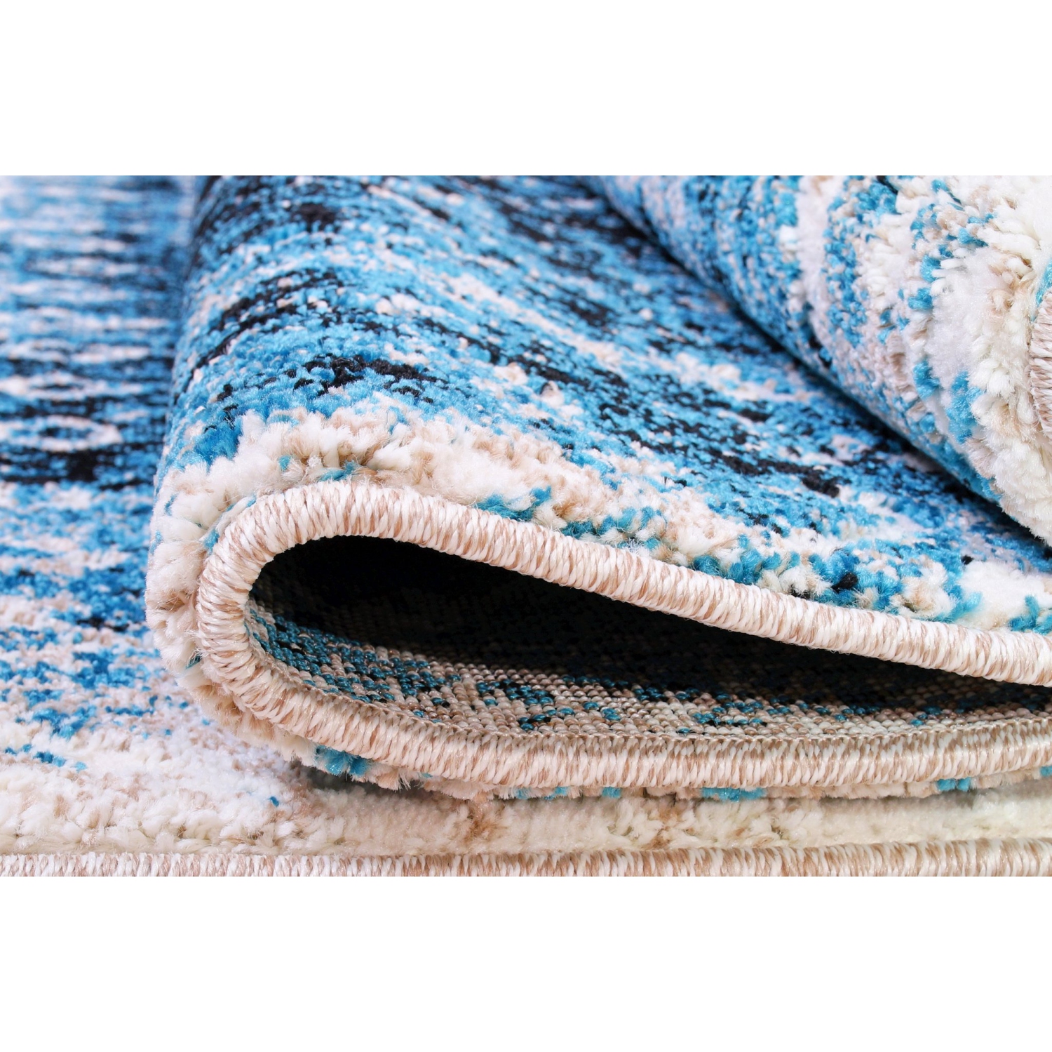 Verona Turquoise Black Diamond Pattern Area Rug 6'5" x 9'5"