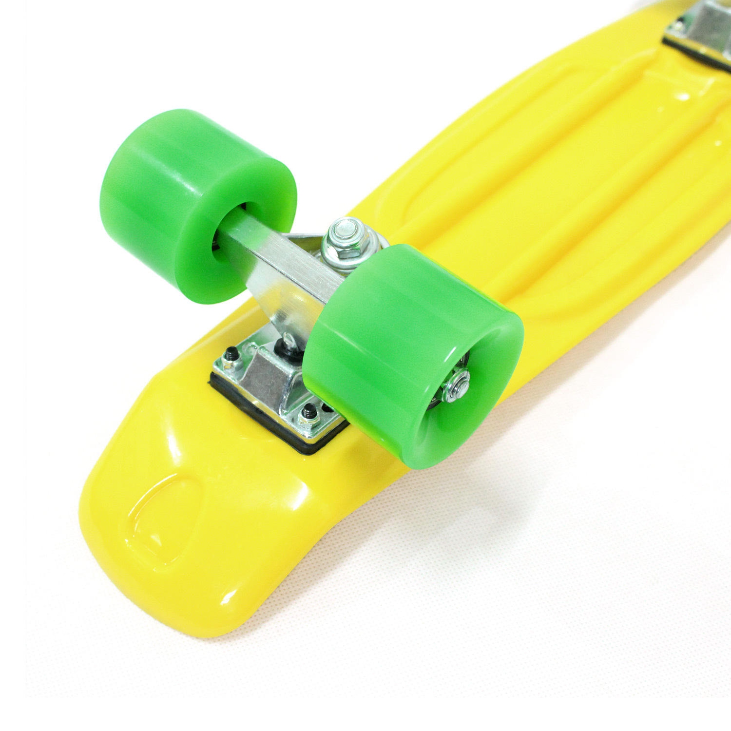Planche à roulettes rétro en plastique de 22 po avec outil en T pour patin  tout-en-un, planche à roulettes de banane de surf de rue Cruiser