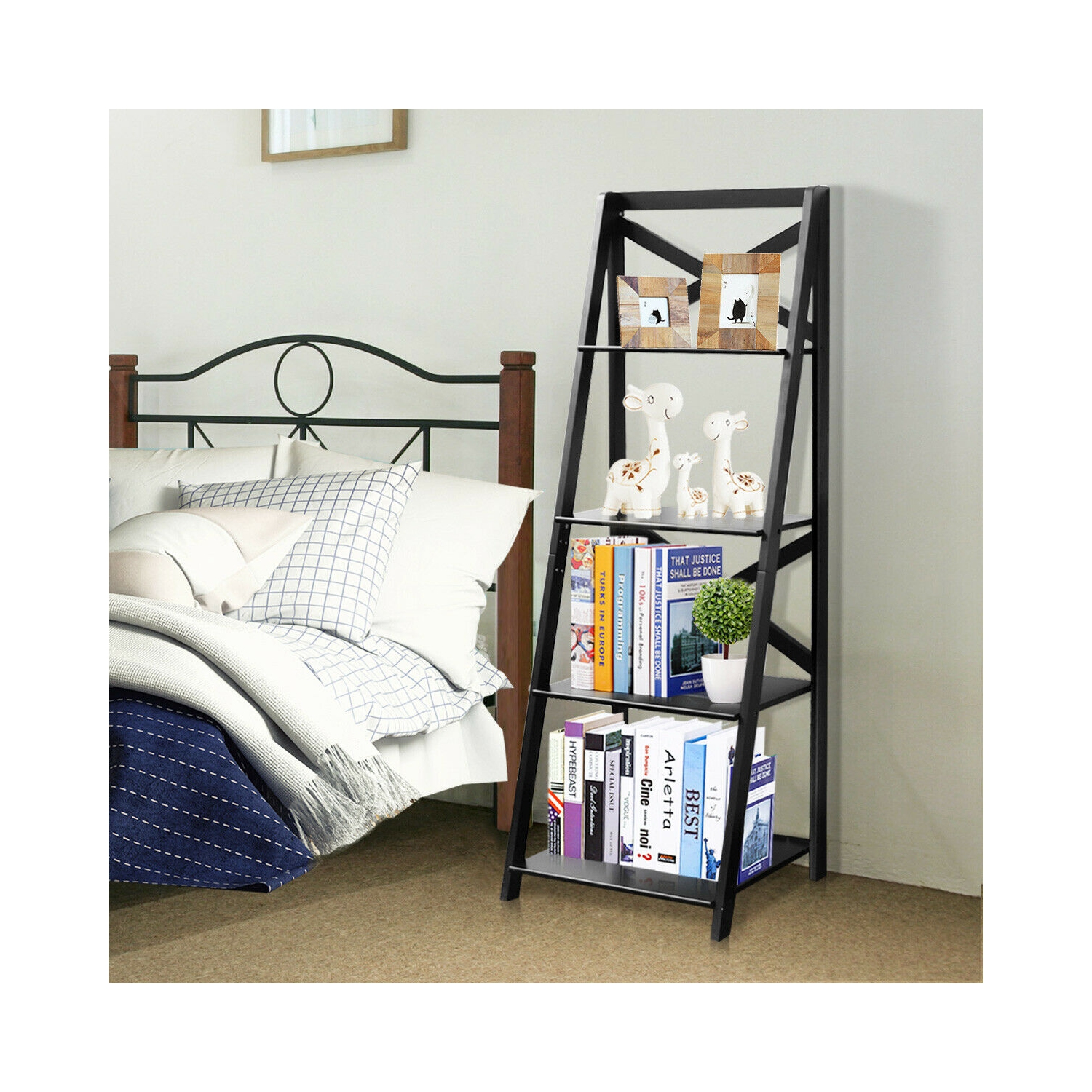 Ce meuble de rangement à 4 niveaux avec étagère en échelle et bibliothèque de Costway vous permet de décorer votre bureau à la maison