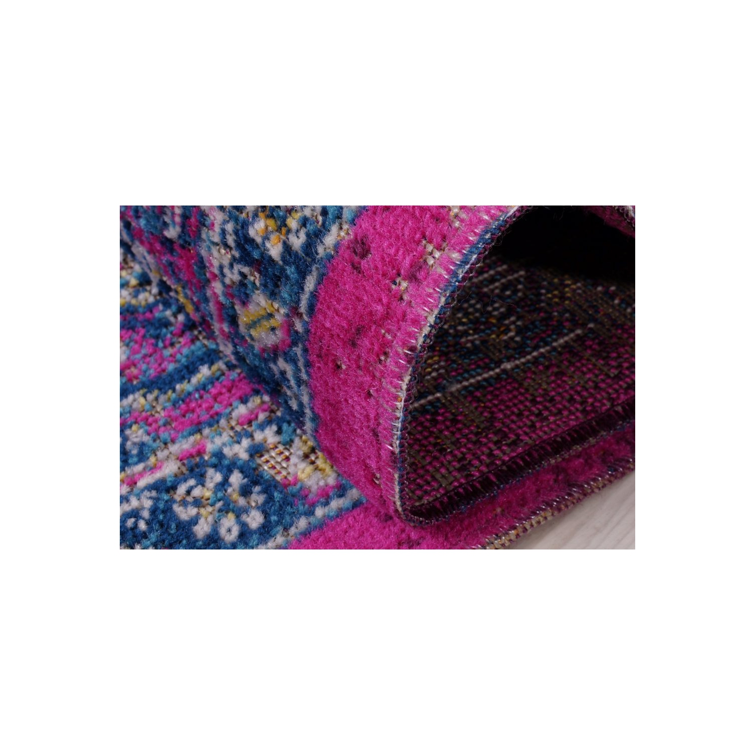 Tapis Perse intérieur/extérieur 6 pi 5 po x 9 pi 5 po - Bleu lilas