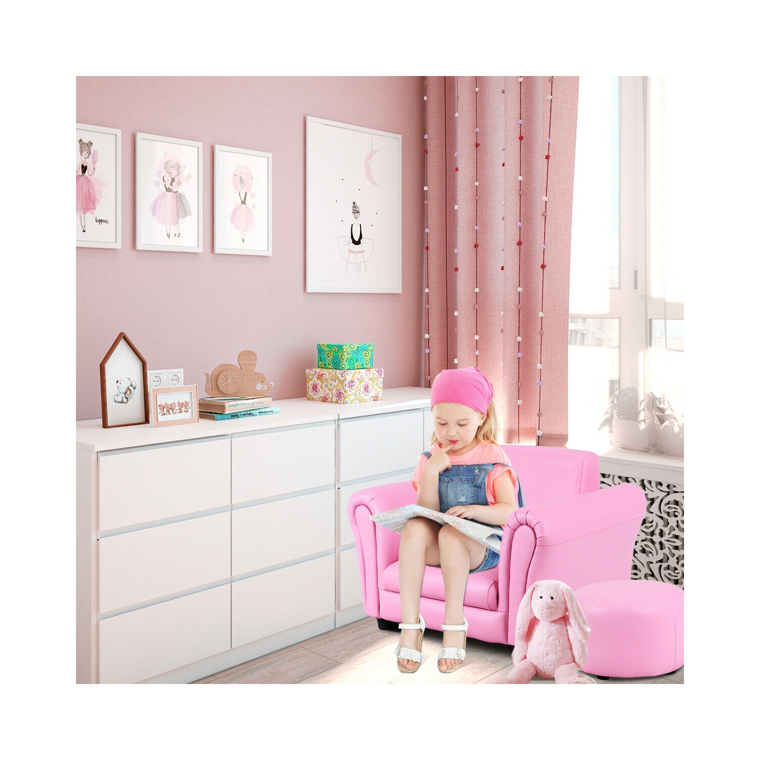 Canapé avec accoudoir pour enfants de Costway. Cadeau d’anniversaire pour tout-petits avec pouf rose