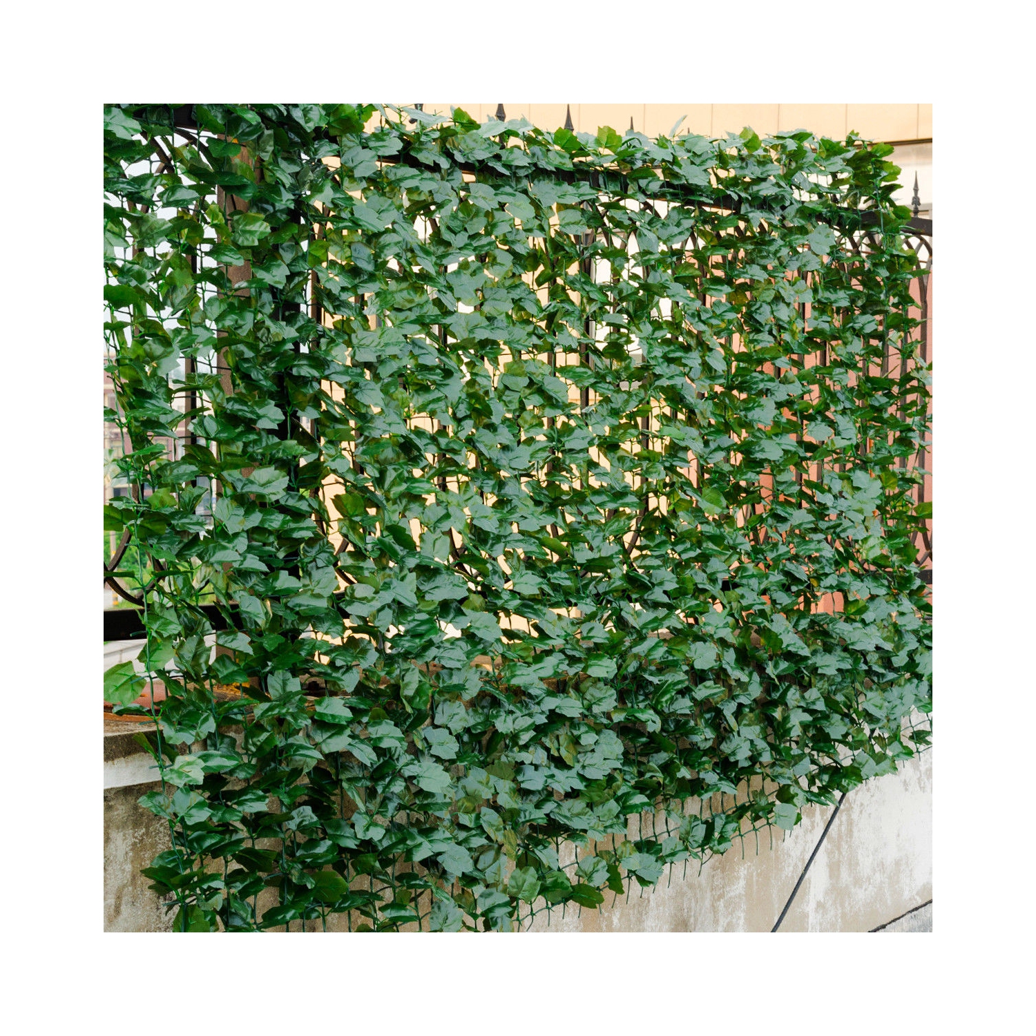 Écran de confidentialité artificiel en forme de feuille imitation lierre de 59 x 95 po de Costway pour clôture