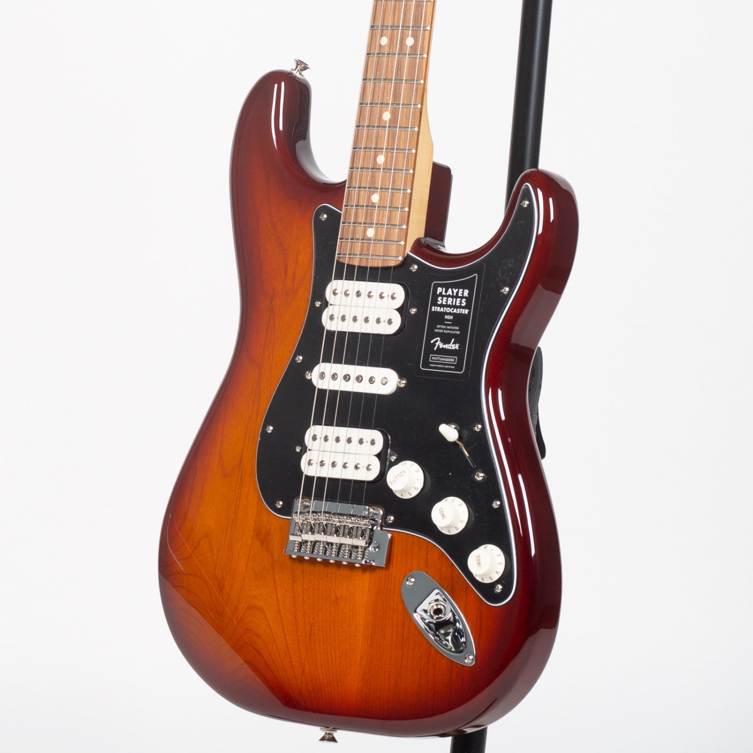 Fender Player Stratocaster HSH - Pau Ferro, Tobacco Sunburst