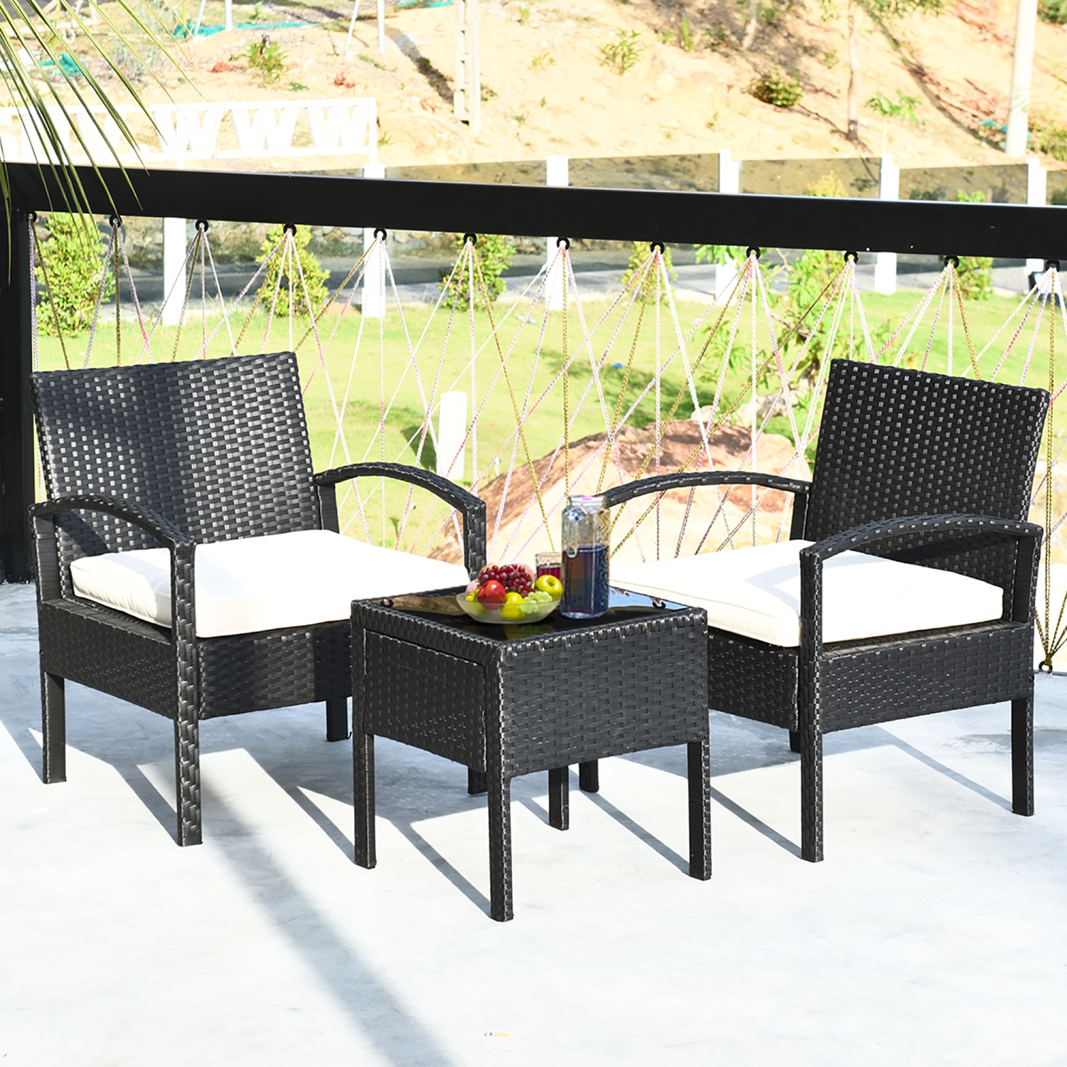 3 PCS Ensemble de meubles de patio en rotin Table basse et 2 chaises en rotin avec coussin marque Costway