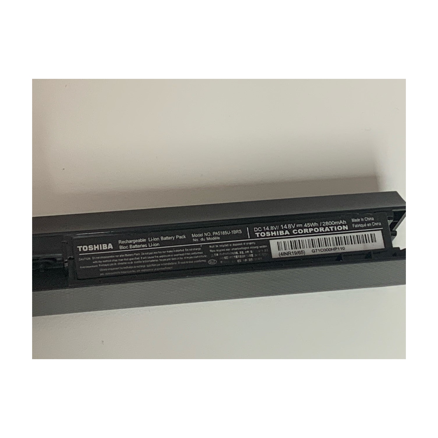 New Genuine Toshiba Satellite S50-B S50-B-12Q S50-B-15U S50-P S50-P-15P S50D-B S50Dt-B S50t-B Battery 45Wh
