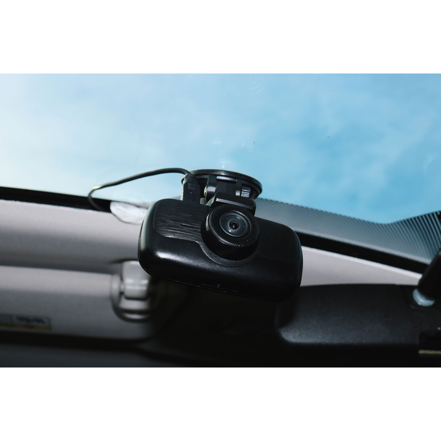 Caméra de tableau de bord 4K Orbit 960 à écran ACL 2,7 po et GPS de GekoGear