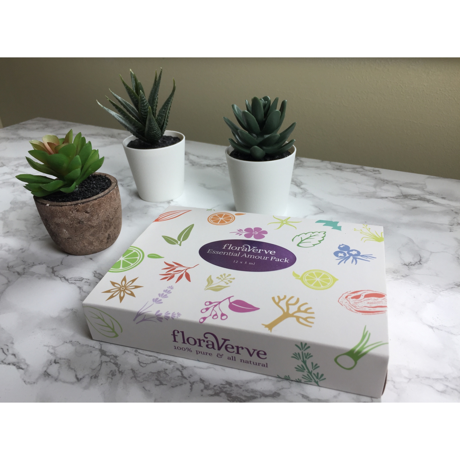 floraVerve Essential AMOUR Pack, Kit de démarrage pour huiles essentielles essentielles 100% naturelles et aromathérapie pure 12 x 5mL