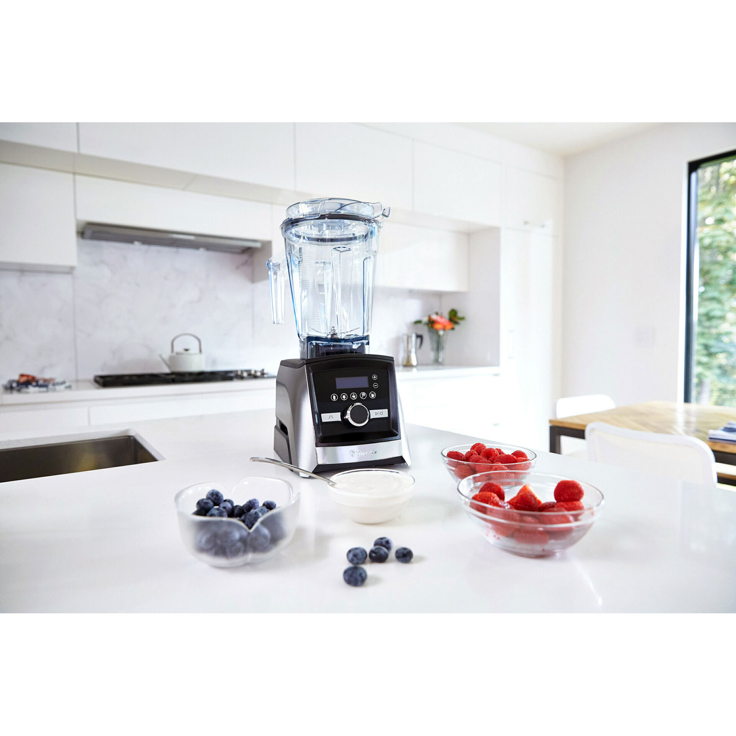 Vitamix A3500 1.9L 1500-Watt Stand Blender - Brushed Stainless